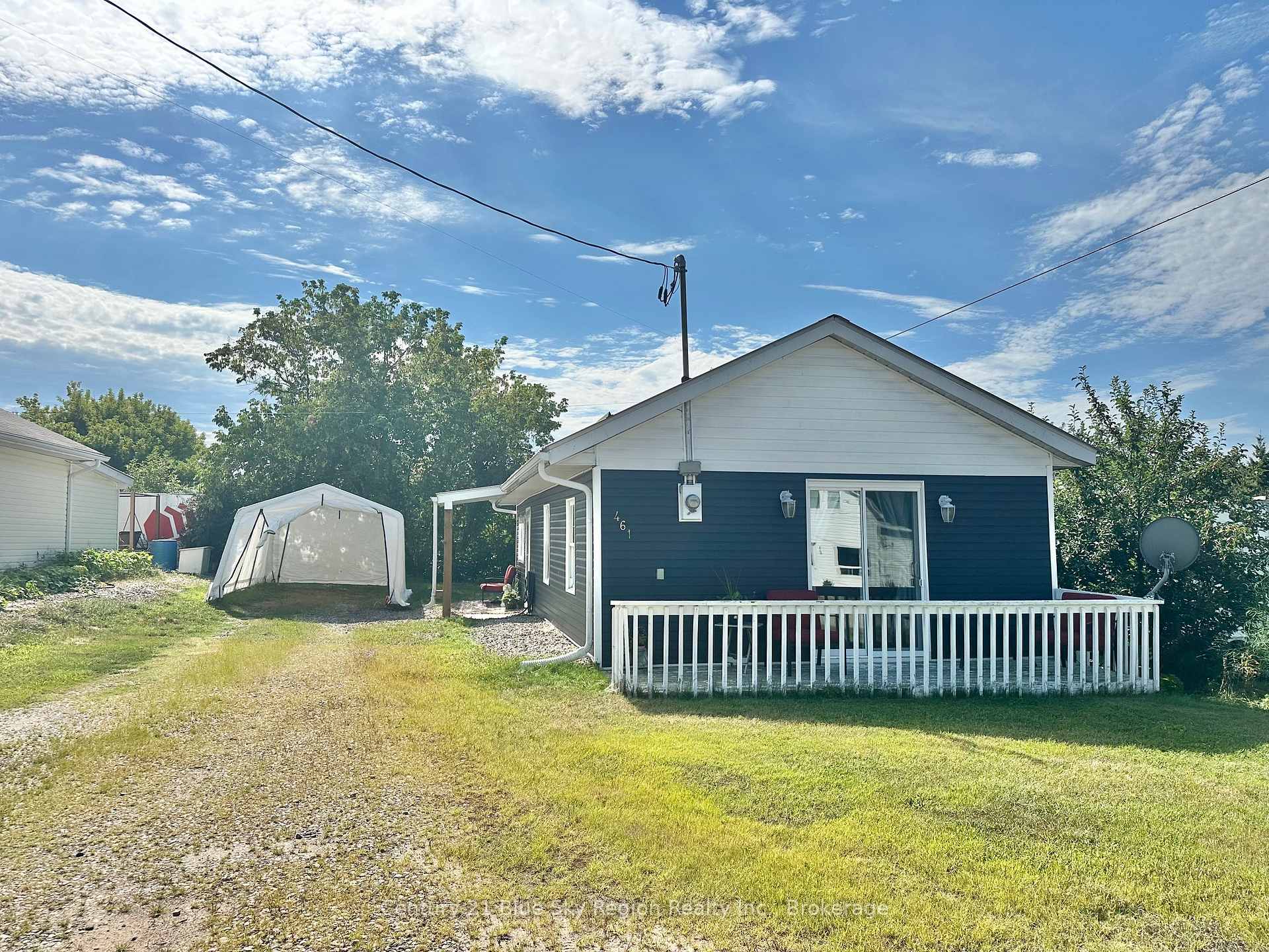 Photo 1 of 461 McKenzie Street, Mattawa — HOMEH