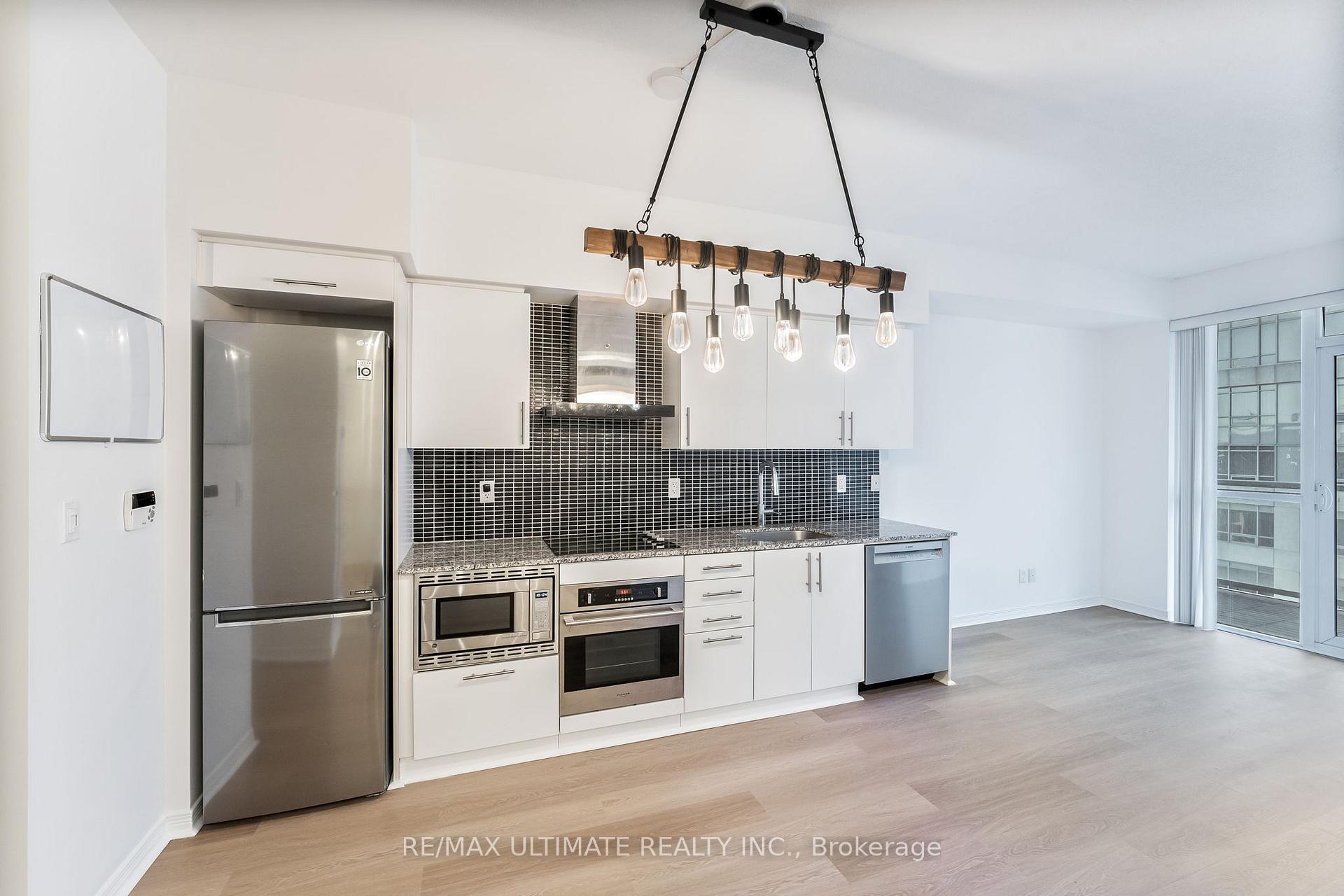 Photo 8 of Unit 1718, 352 Front Street W, Toronto, Waterfront Communities — HOMEH