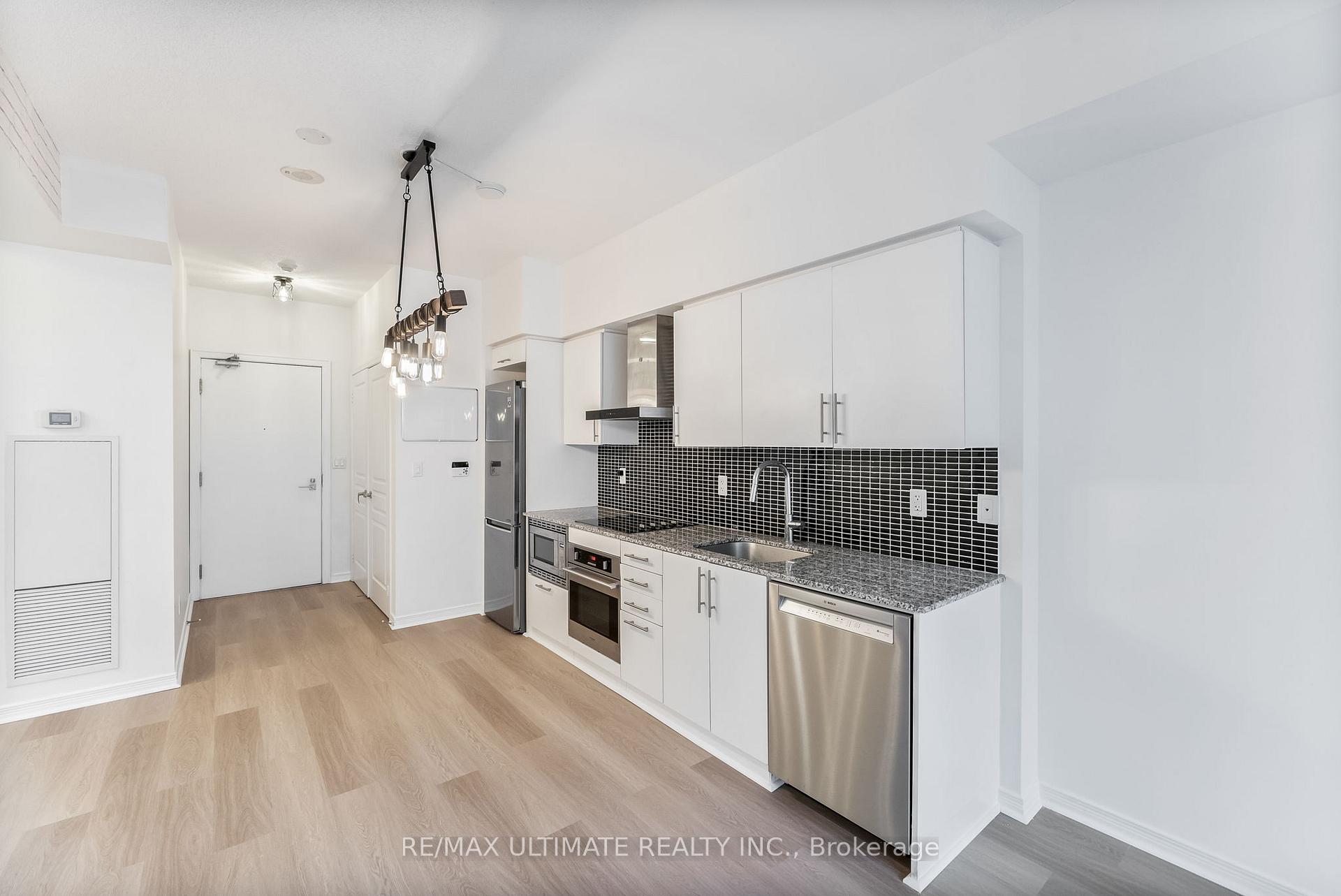 Photo 3 of Unit 1718, 352 Front Street W, Toronto, Waterfront Communities — HOMEH