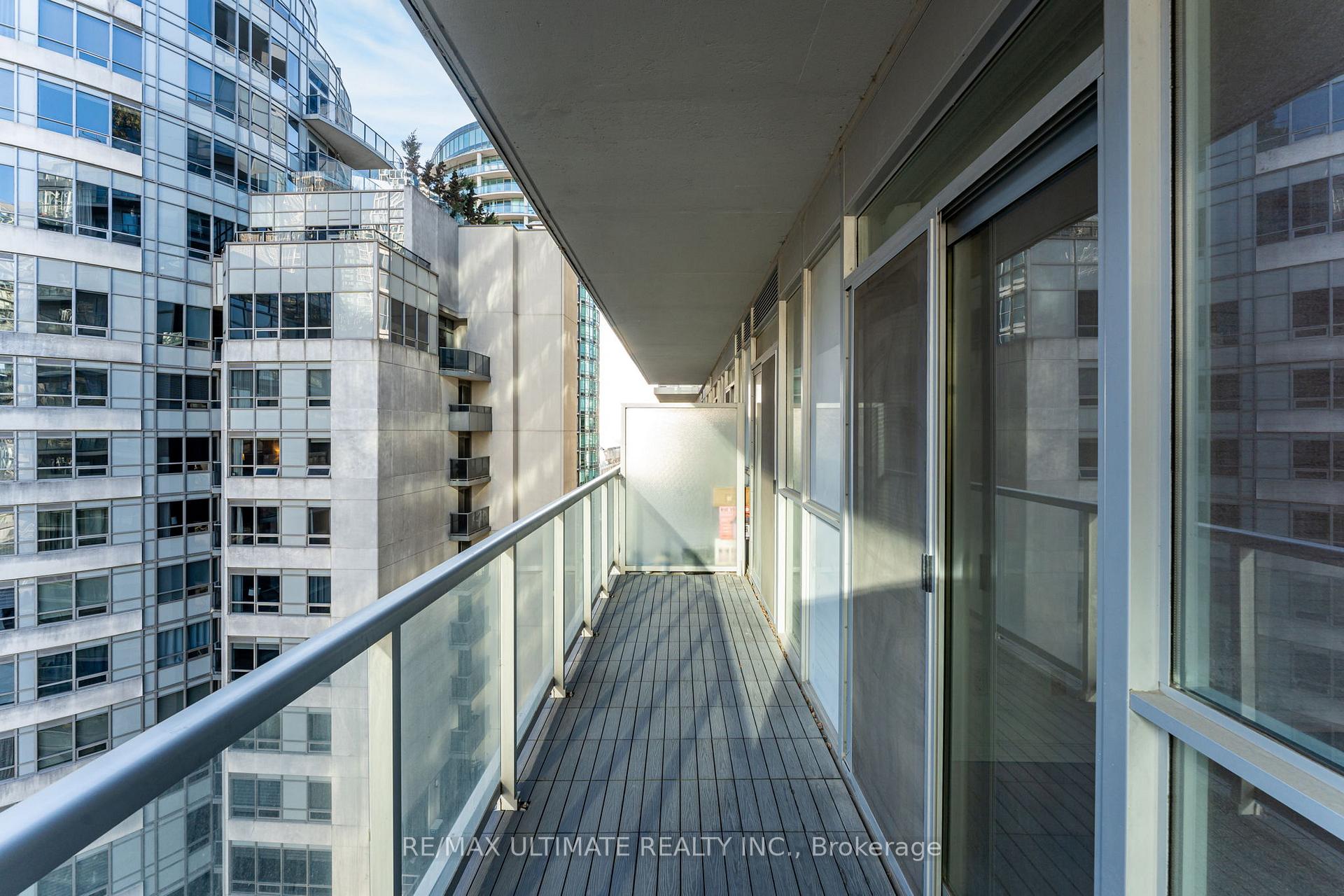 Photo 27 of Unit 1718, 352 Front Street W, Toronto, Waterfront Communities — HOMEH