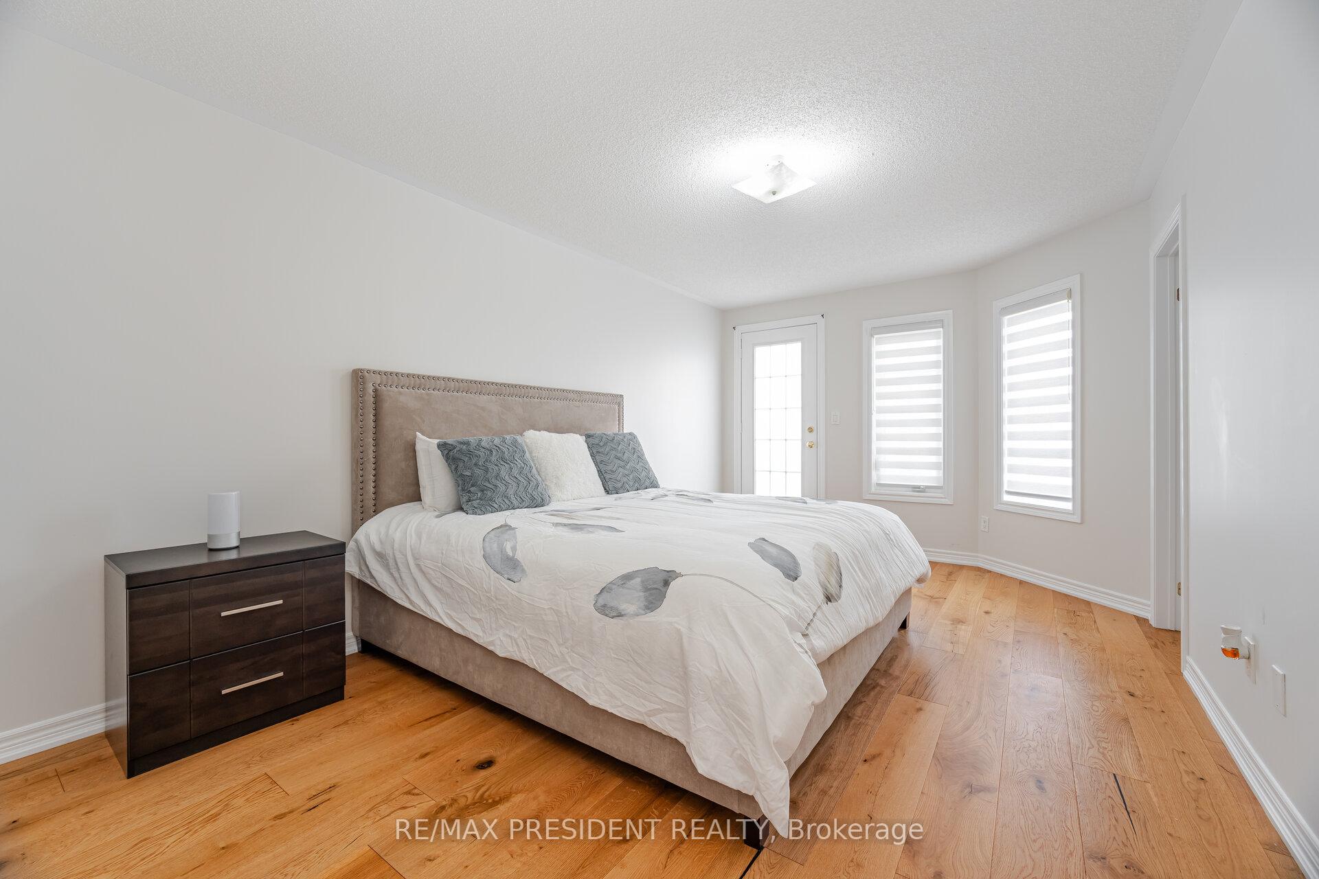 Photo 15 of 14 Tollgate Street, Brampton, Heart Lake East — HOMEH