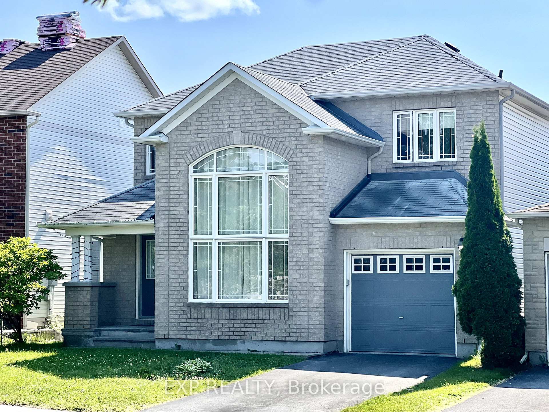 Photo 1 of 700 Beatrice Drive, Ottawa, Barrhaven - Strandherd — HOMEH