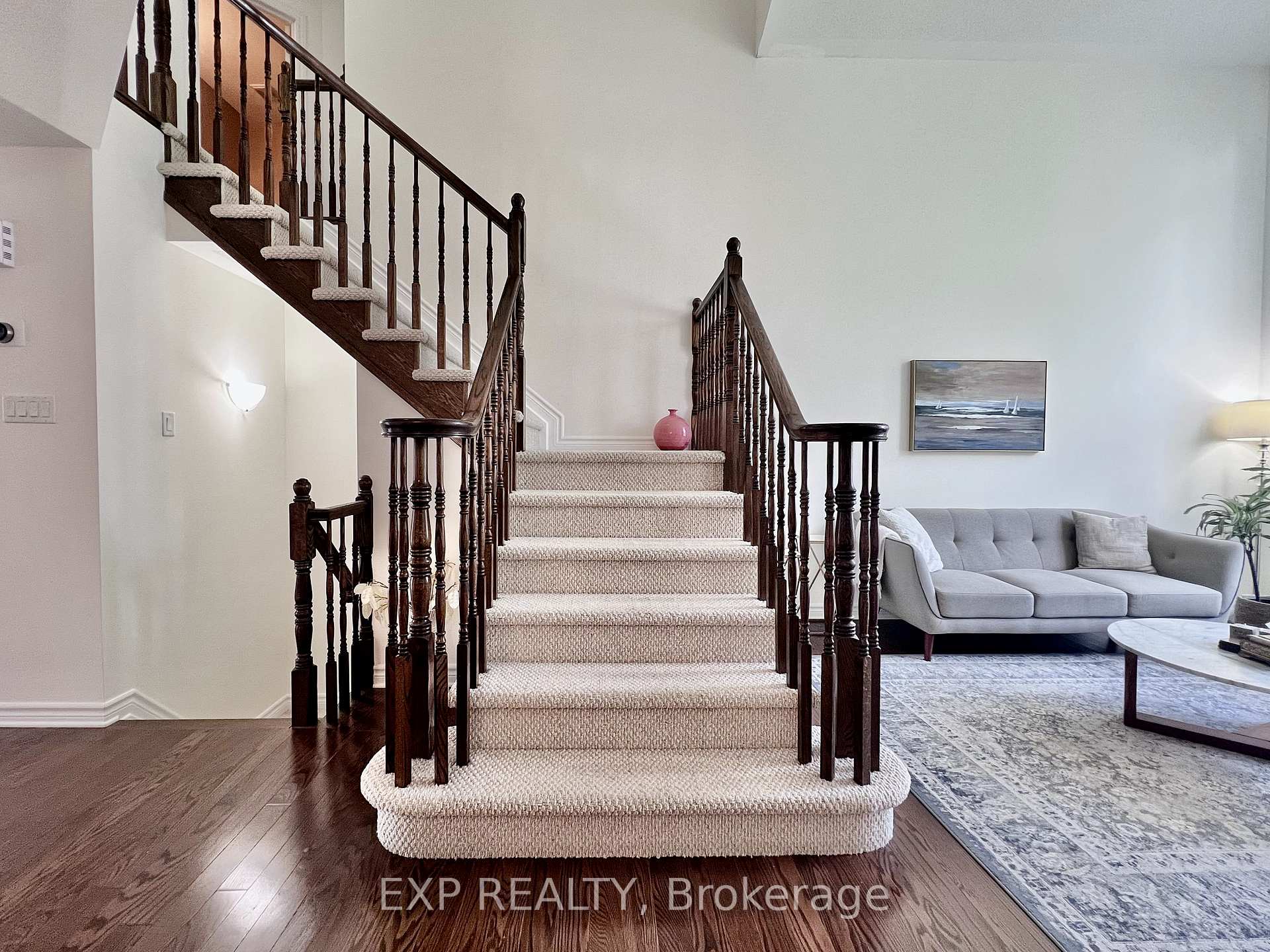 Photo 7 of 700 Beatrice Drive, Ottawa, Barrhaven - Strandherd — HOMEH