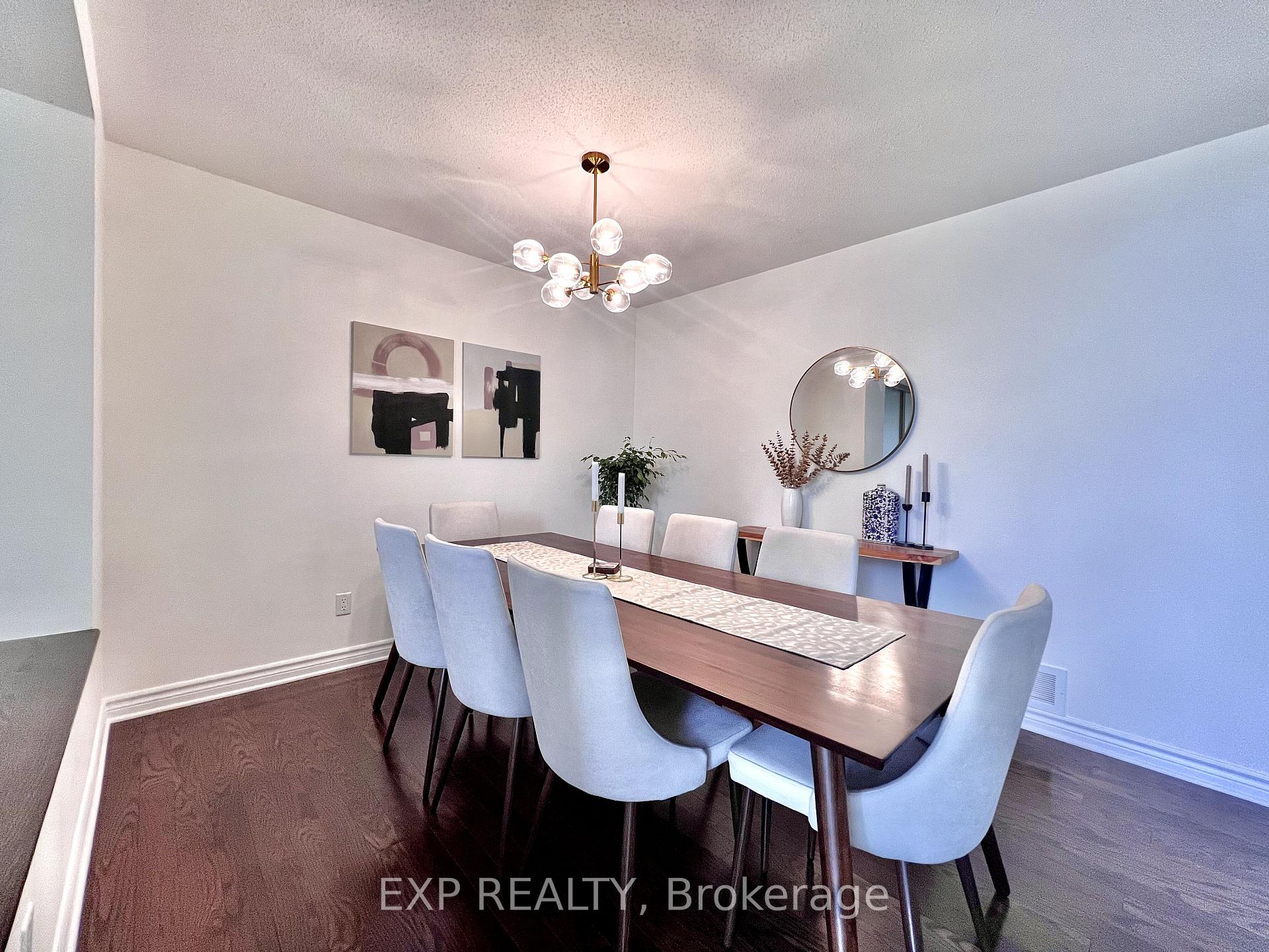 Photo 10 of 700 Beatrice Drive, Ottawa, Barrhaven - Strandherd — HOMEH