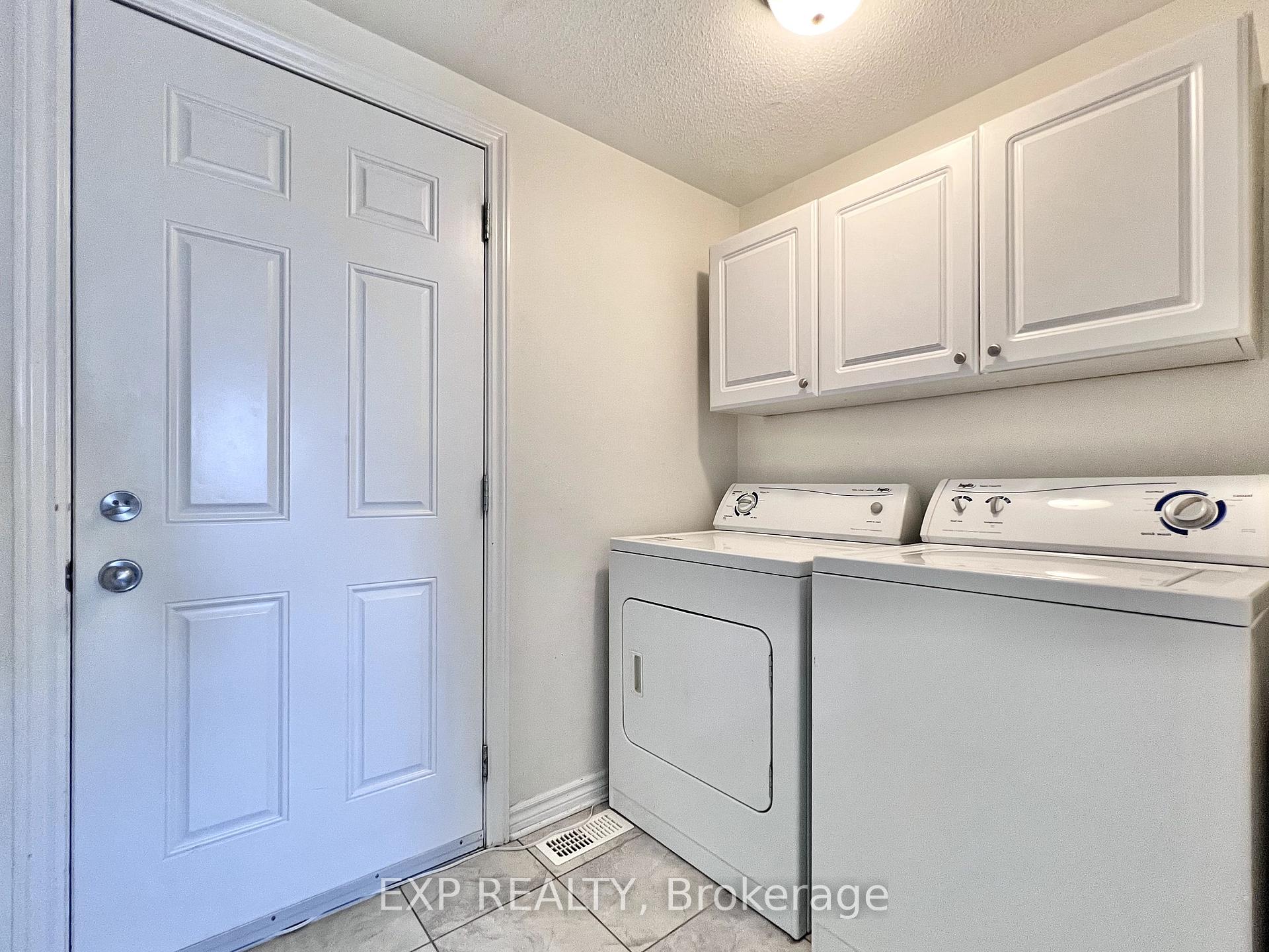 Photo 25 of 700 Beatrice Drive, Ottawa, Barrhaven - Strandherd — HOMEH