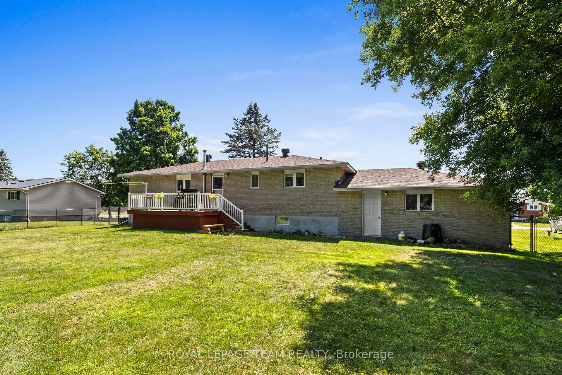 Photo 28 of 29 Elizabeth Street, Edwardsburgh/Cardinal, Edwardsburgh/Cardinal Twp — HOMEH