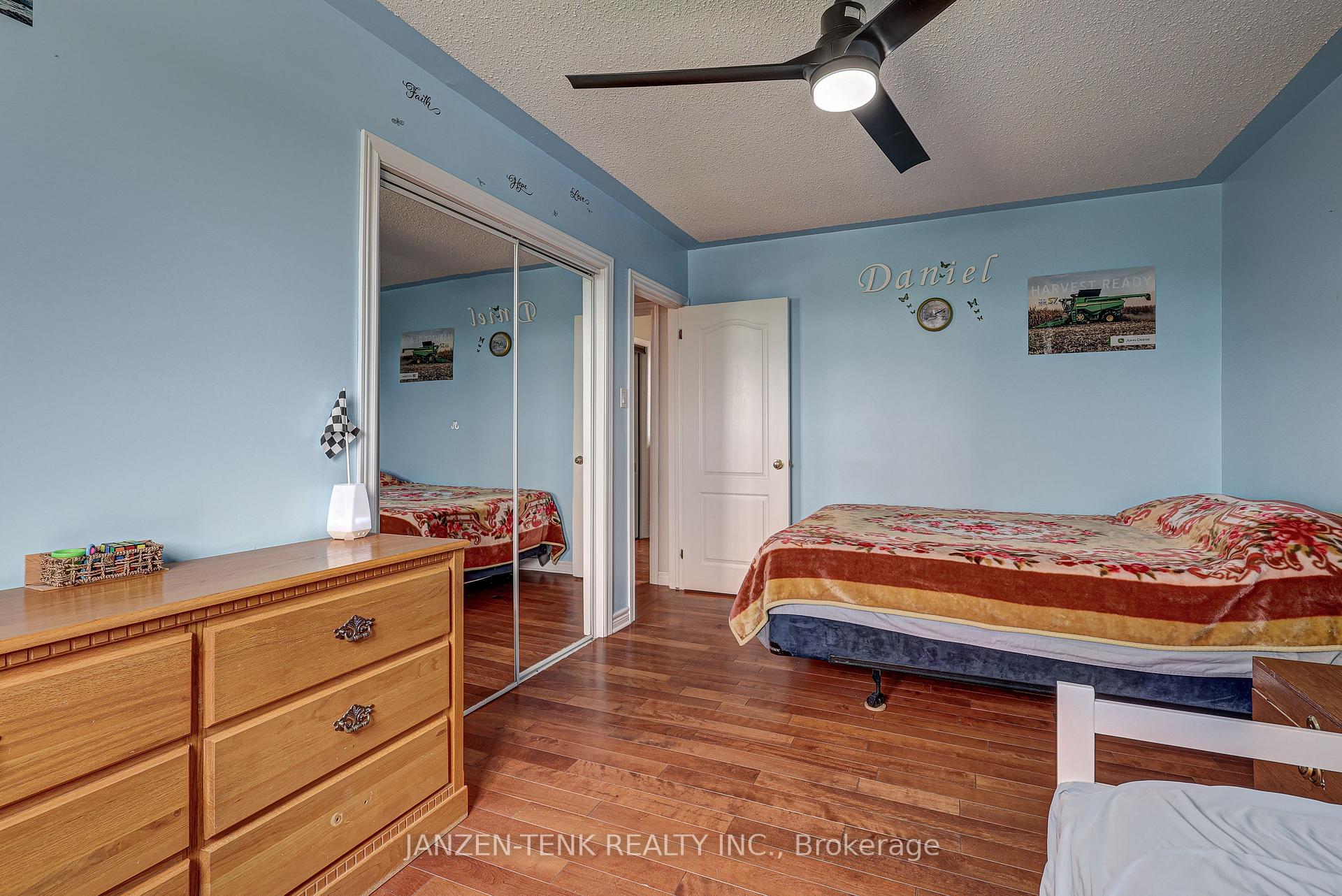 Photo 21 of 10408 Rogers Road, Malahide, Rural Malahide — HOMEH