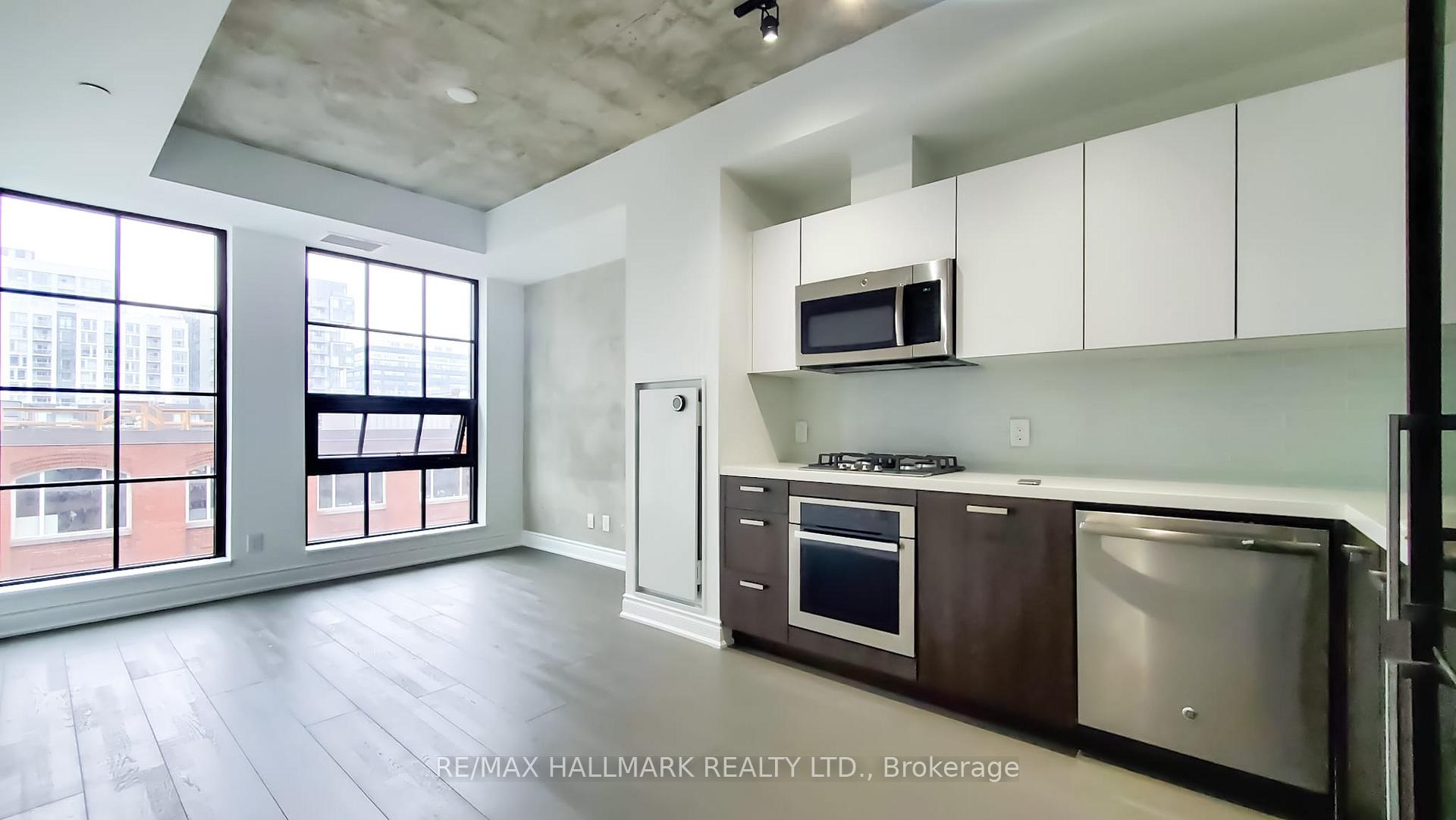Front of Unit 508, 608 Richmond Street W