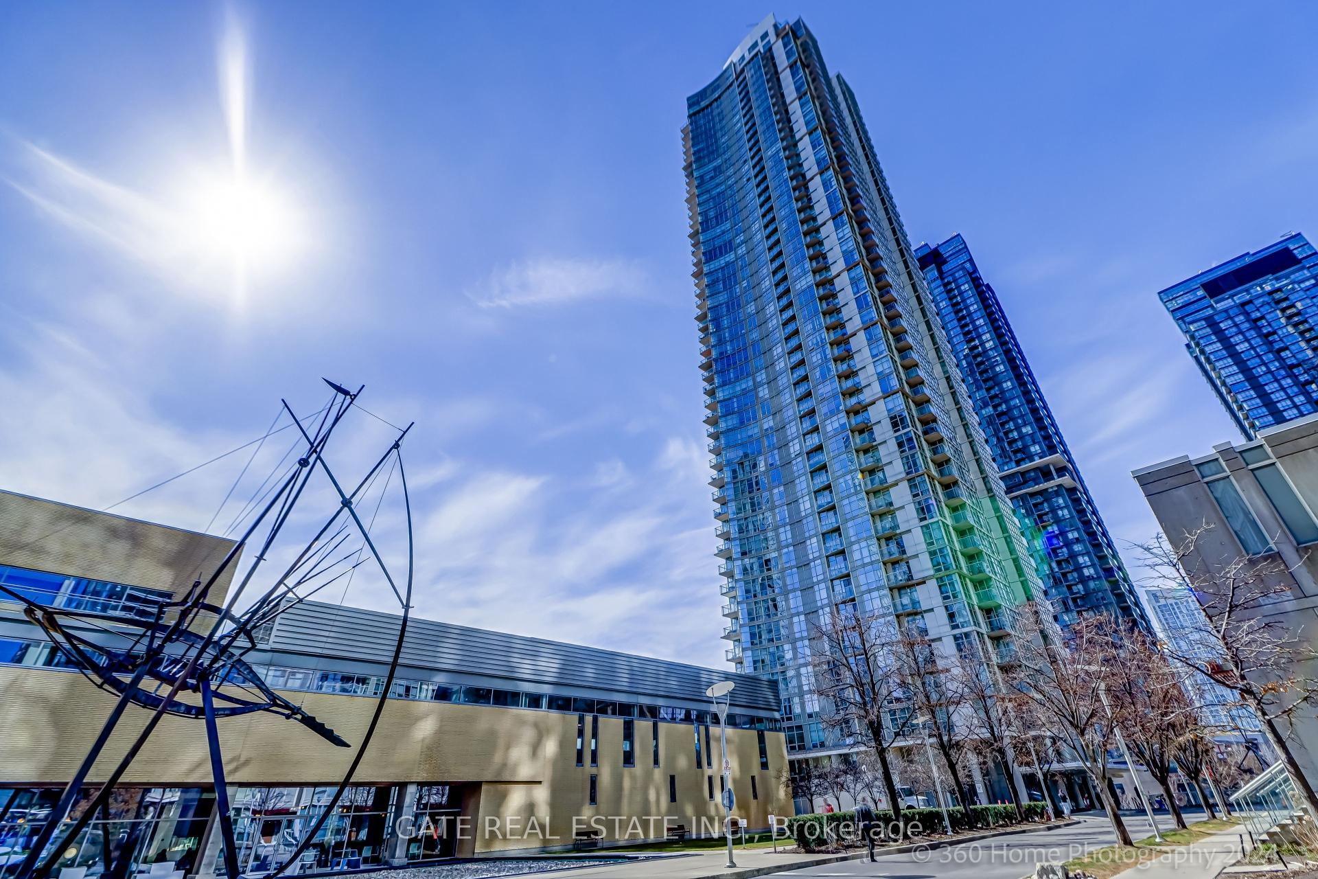 Photo 1 of Unit 1010, 35 Mariner Terrace, Toronto, Waterfront Communities — HOMEH