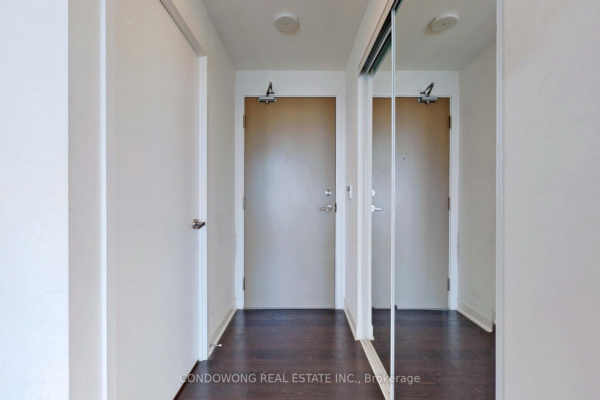 Photo 2 of Unit 6710, 88 Harbour Street, Toronto, Waterfront Communities — HOMEH