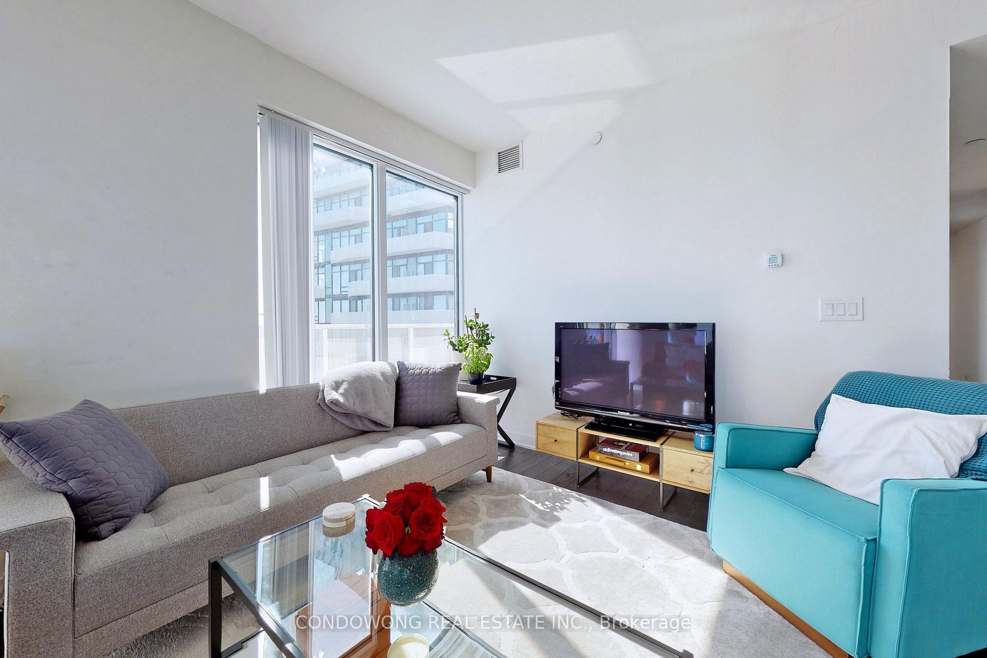 Photo 6 of Unit 6710, 88 Harbour Street, Toronto, Waterfront Communities — HOMEH