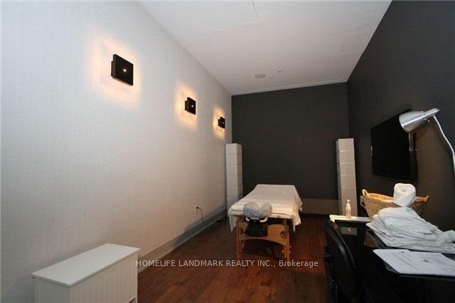 Photo 19 of Unit 3903, 85 Queens Wharf Road, Toronto, Waterfront Communities — HOMEH