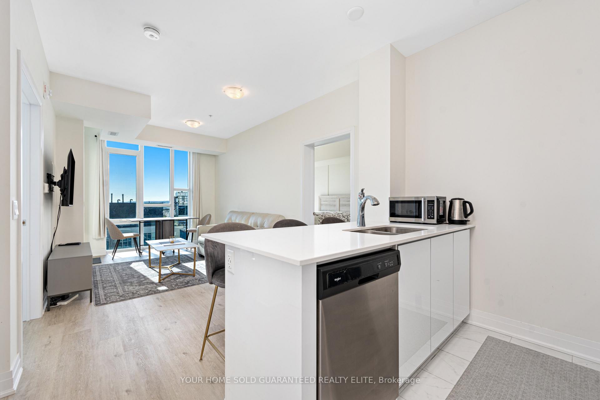 Photo 5 of Unit 811, 16 Concord Place, Grimsby, Grimsby Beach — HOMEH