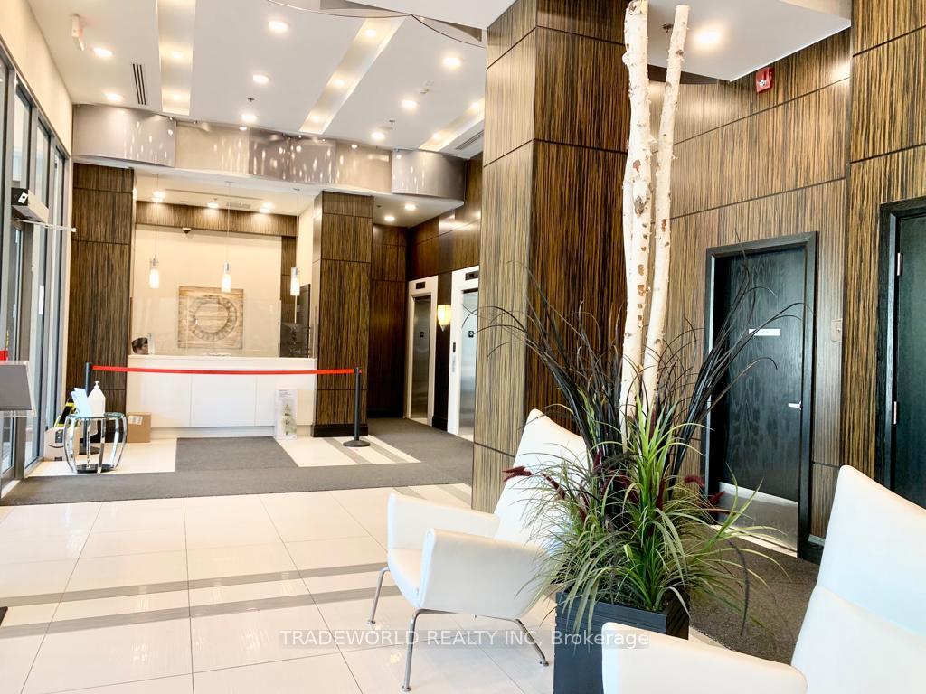 Photo 7 of Unit 325, 25 Lower Simcoe Street, Toronto, Waterfront Communities — HOMEH