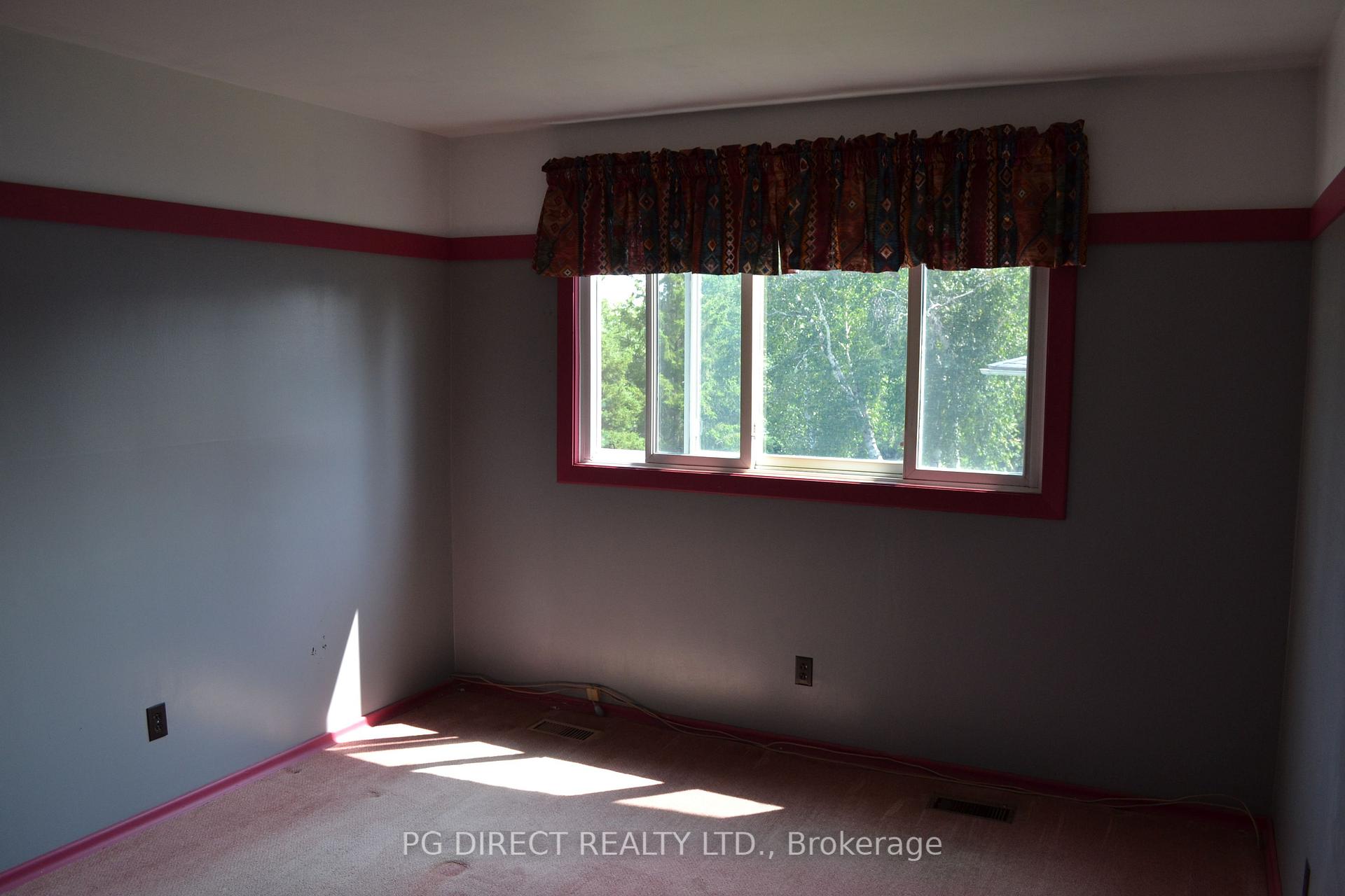 Photo 10 of 30 Birch Crescent, Temagami — HOMEH