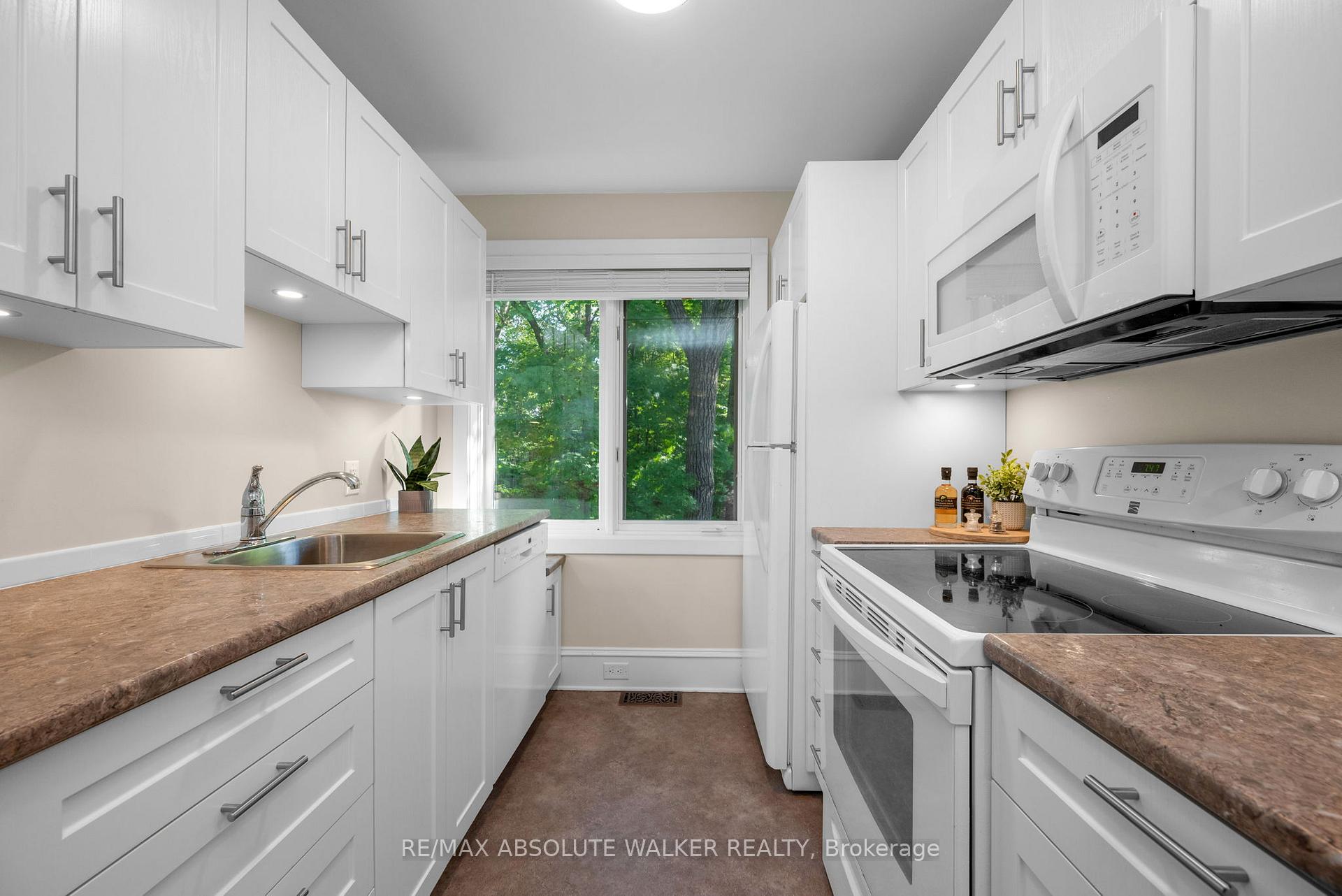 Photo 35 of 104 Margaret Anne Drive, Ottawa, Huntley Ward (South East) — HOMEH