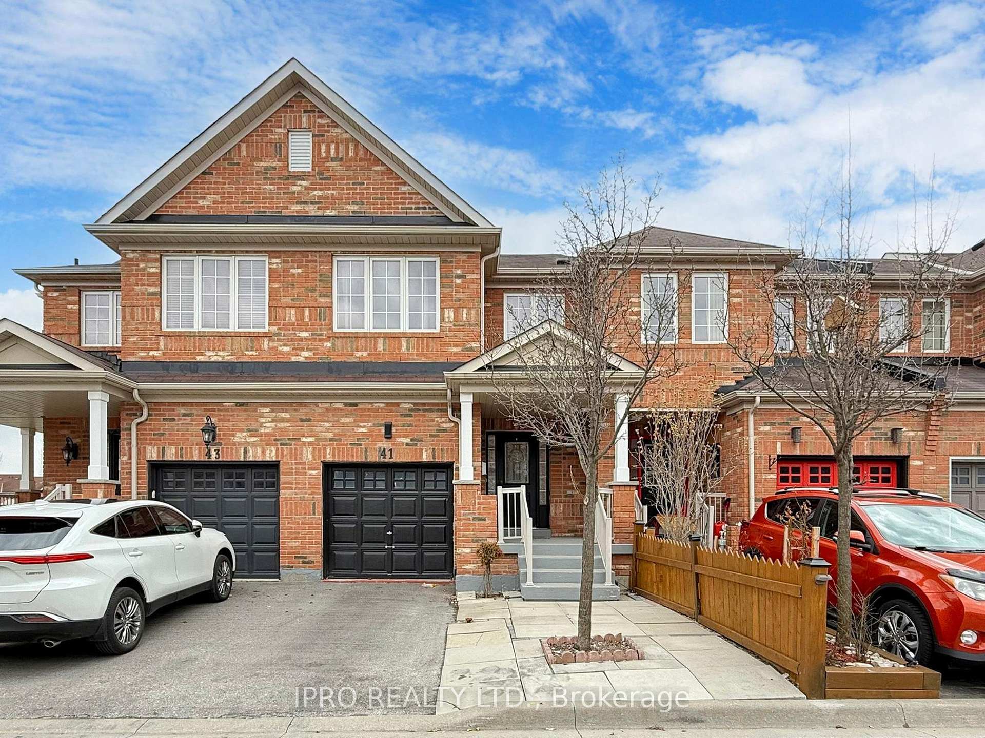 Photo 1 of 41 Michaelman Road, Ajax, South East — HOMEH