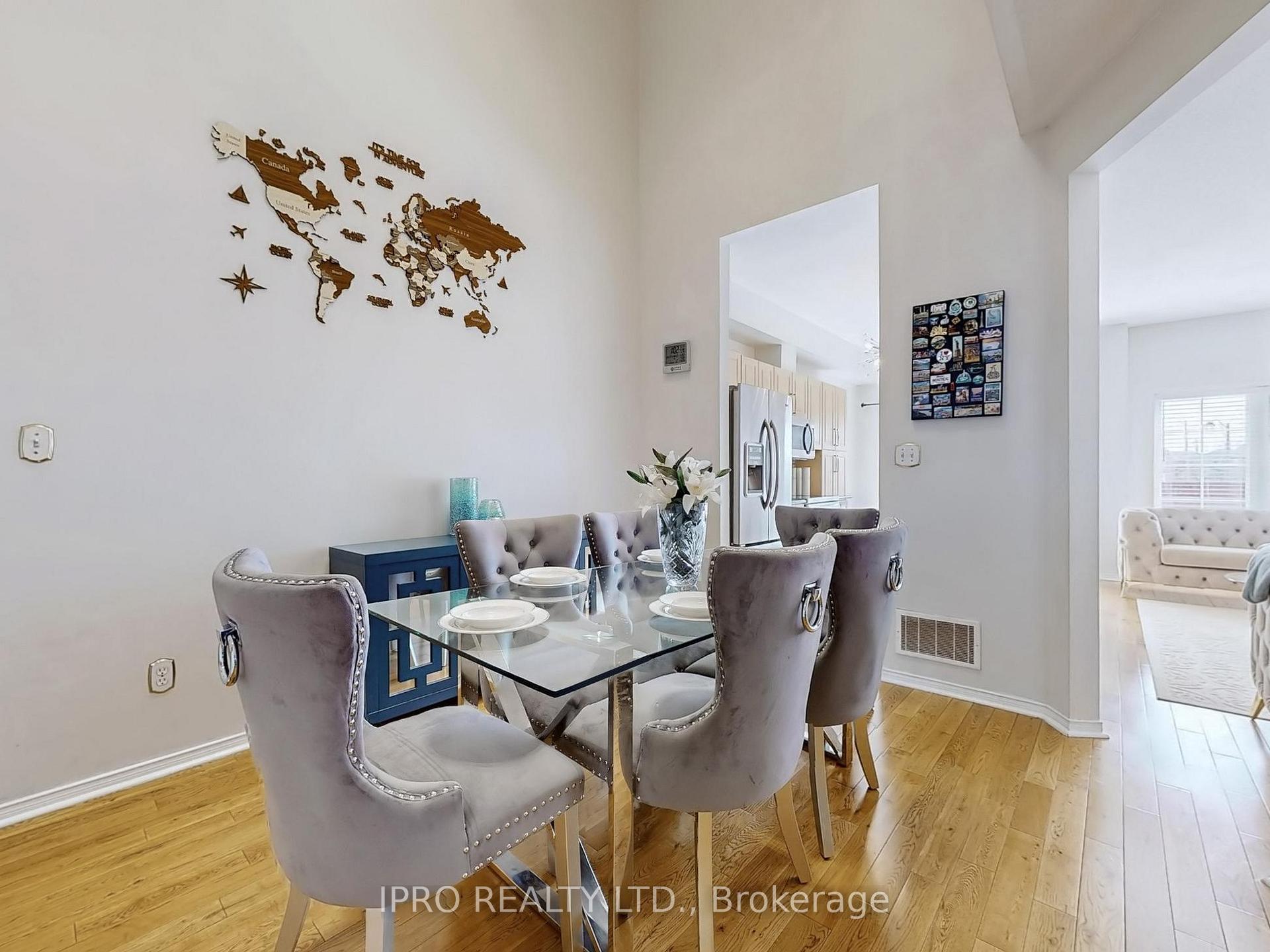 Photo 13 of 41 Michaelman Road, Ajax, South East — HOMEH