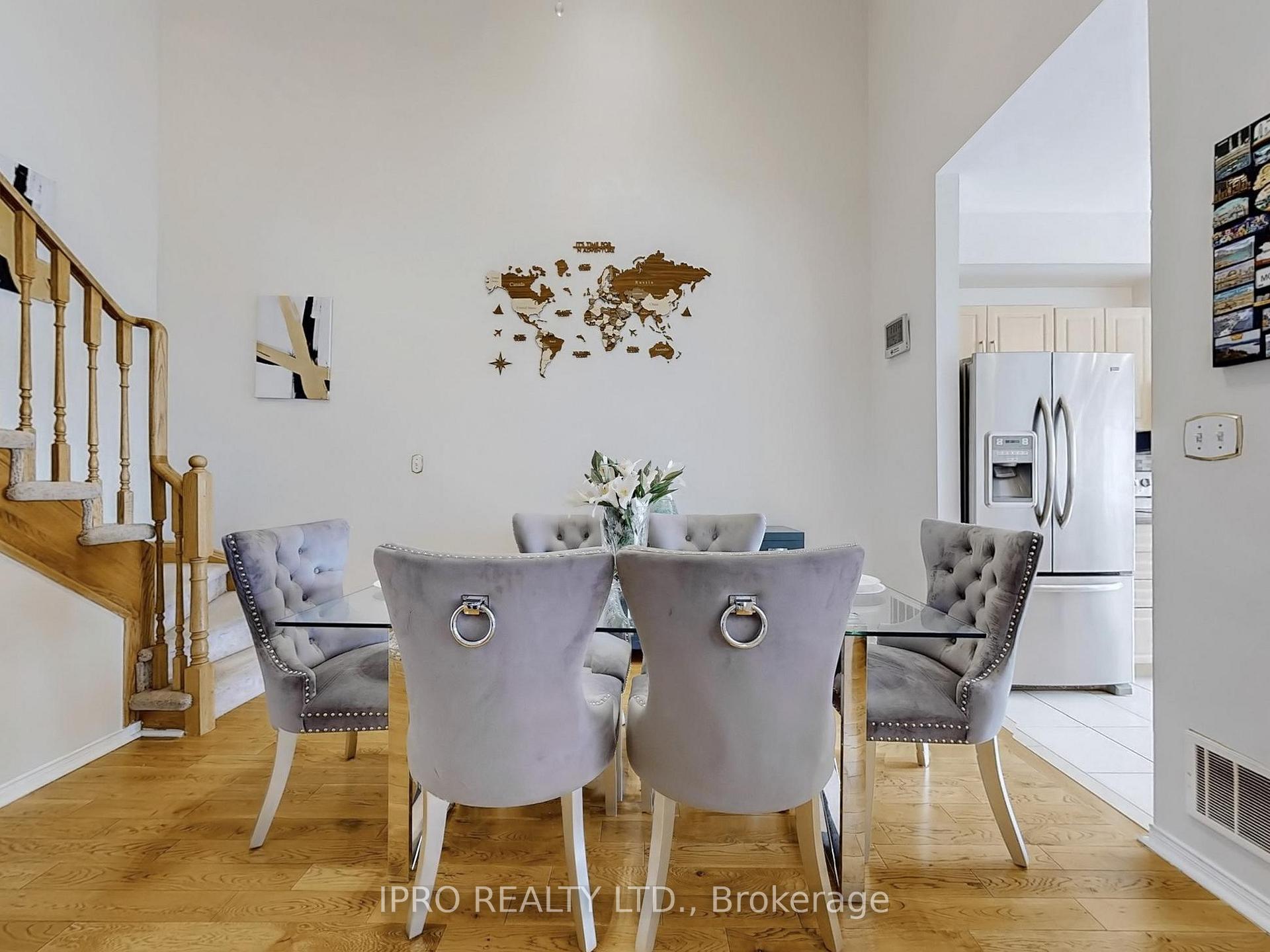 Photo 14 of 41 Michaelman Road, Ajax, South East — HOMEH