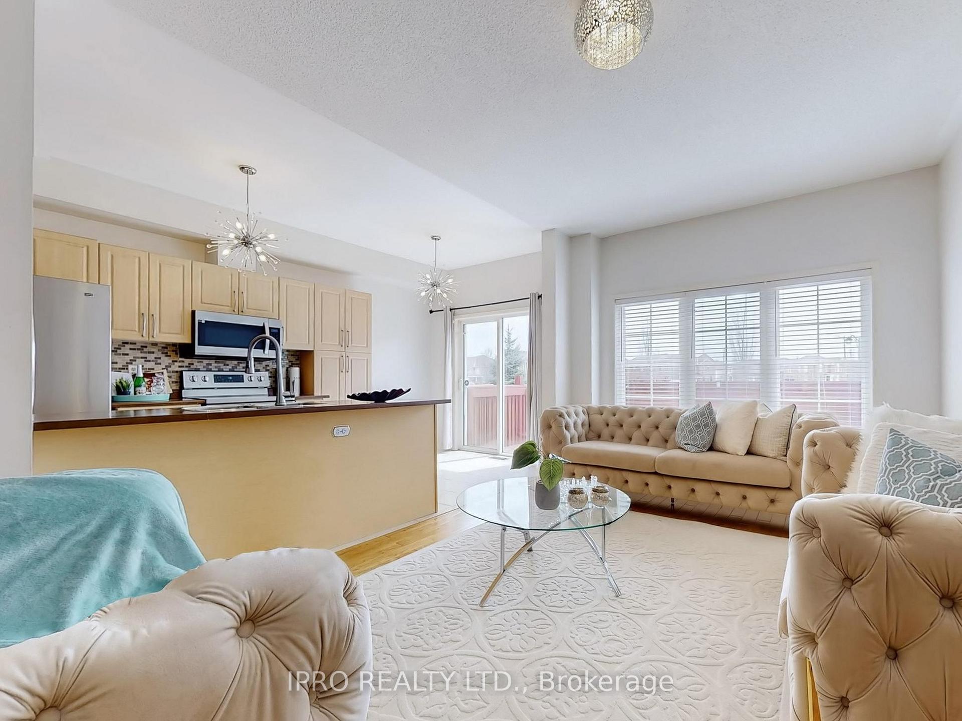 Photo 19 of 41 Michaelman Road, Ajax, South East — HOMEH