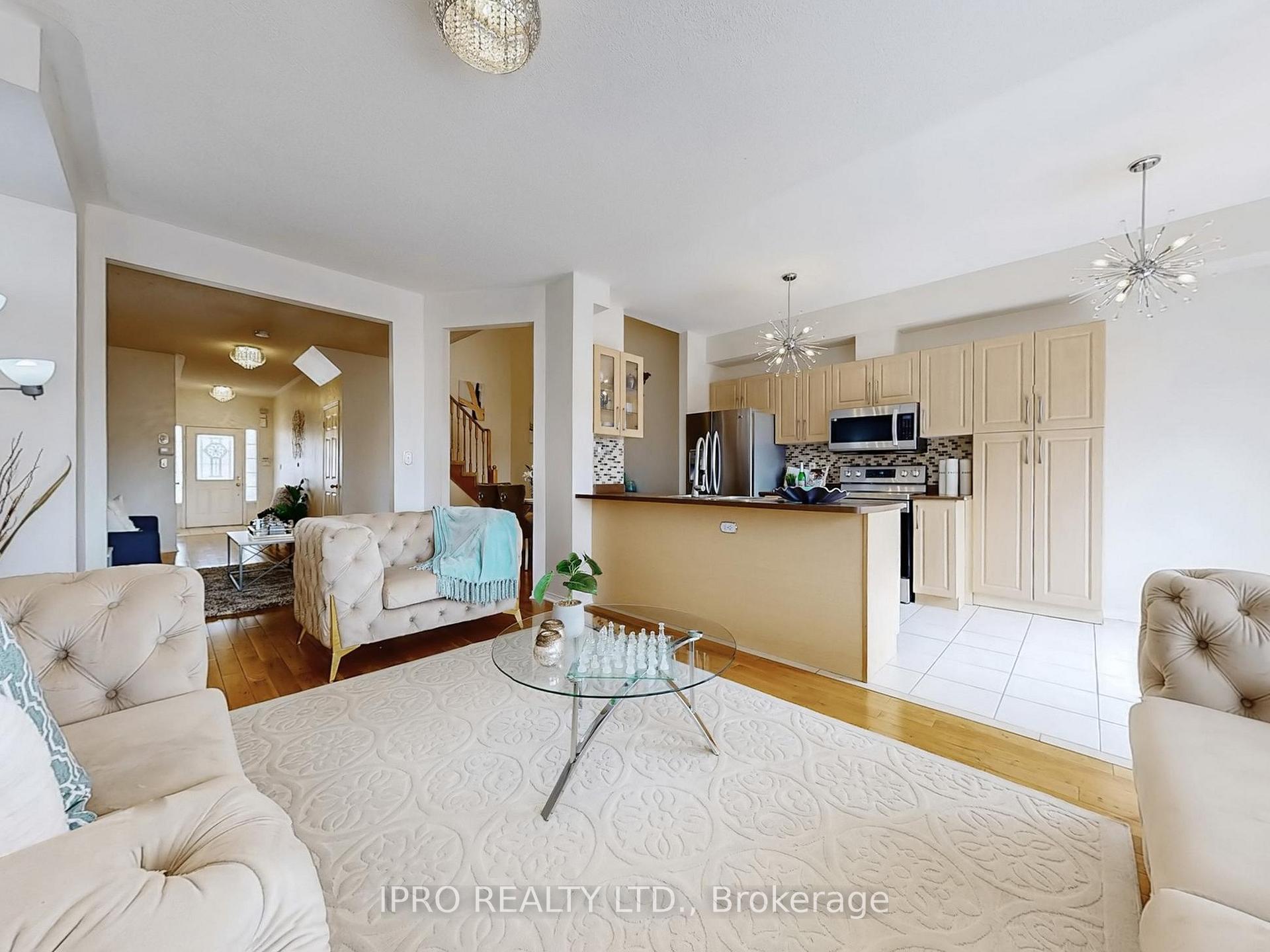 Photo 20 of 41 Michaelman Road, Ajax, South East — HOMEH