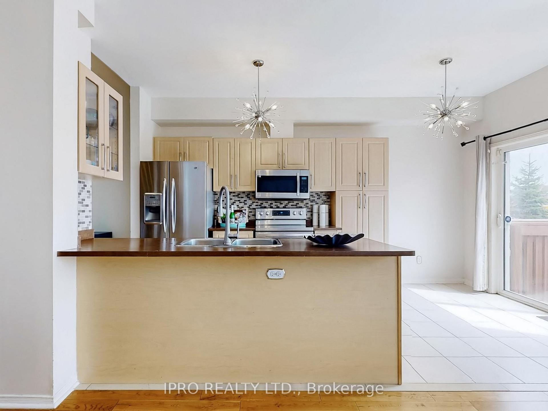 Photo 22 of 41 Michaelman Road, Ajax, South East — HOMEH