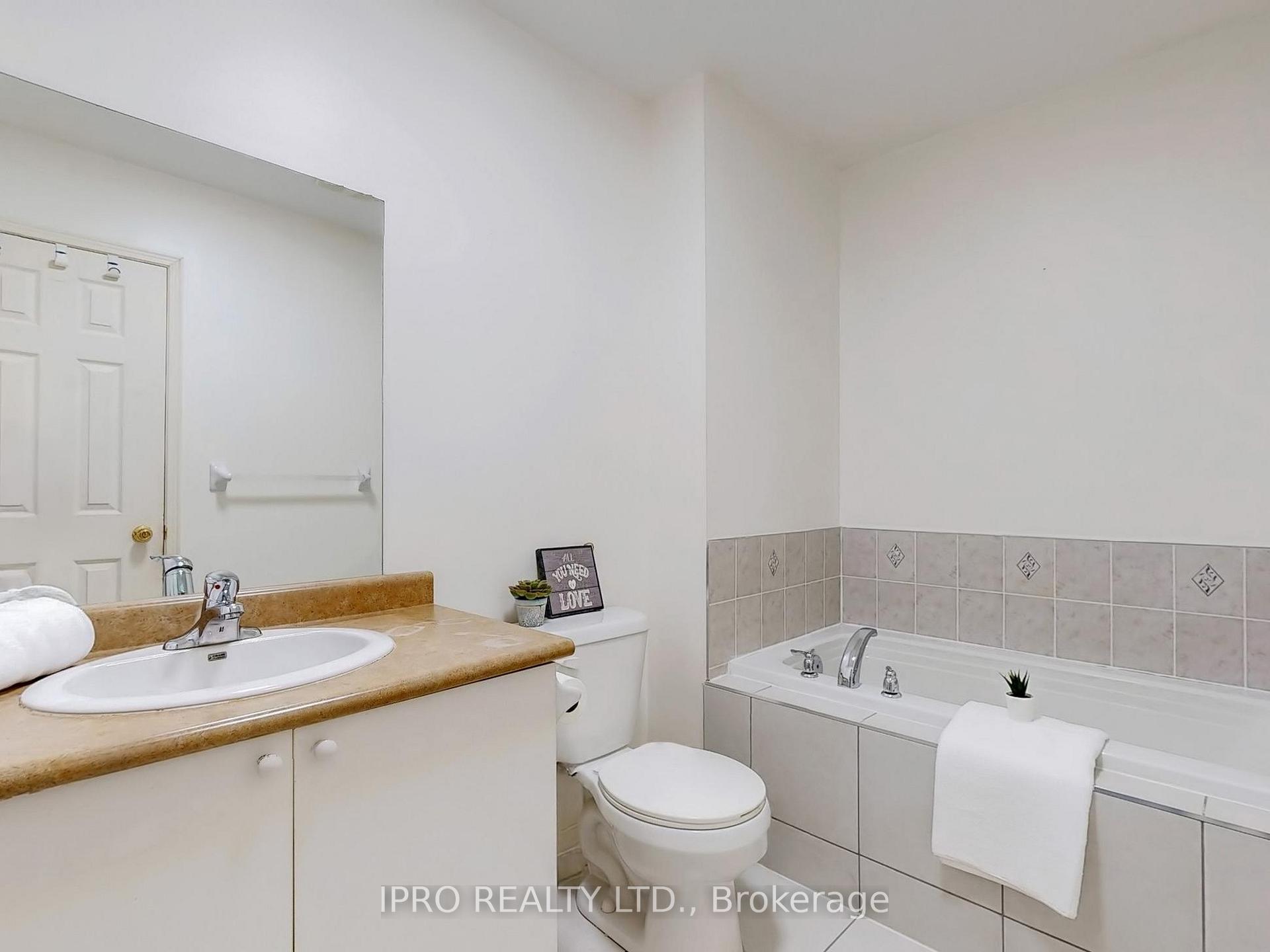 Photo 32 of 41 Michaelman Road, Ajax, South East — HOMEH