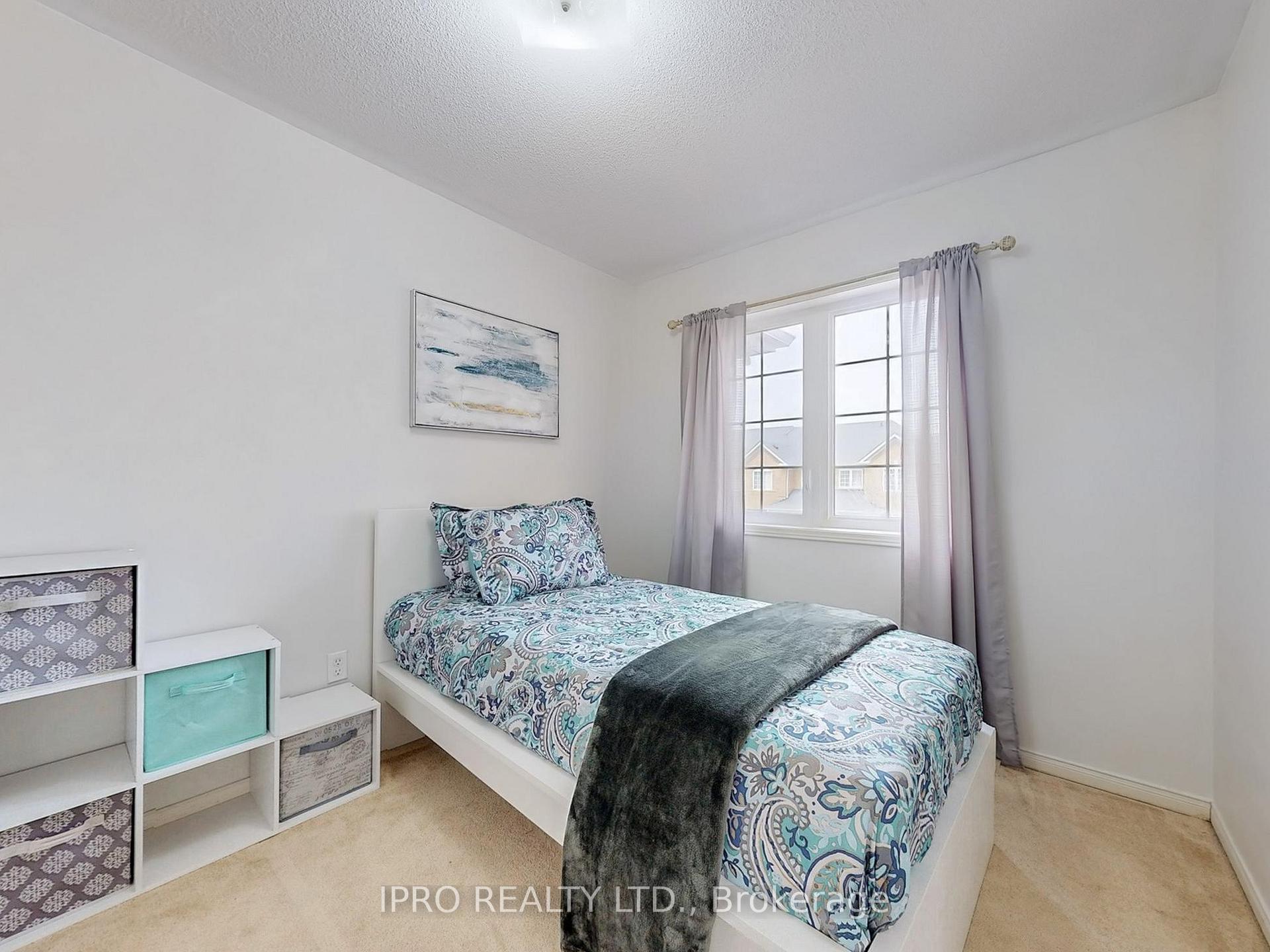 Photo 34 of 41 Michaelman Road, Ajax, South East — HOMEH