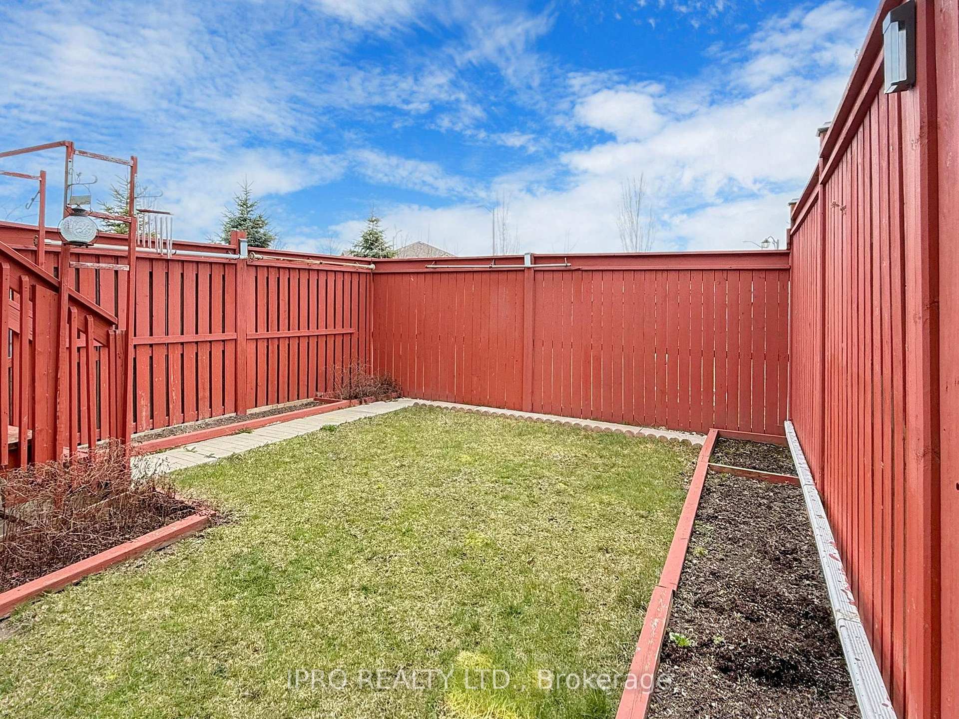 Photo 48 of 41 Michaelman Road, Ajax, South East — HOMEH