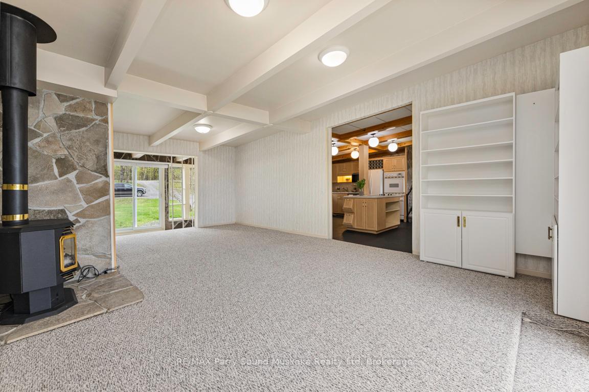 Photo 8 of 179 Manitou Drive, McKellar — HOMEH
