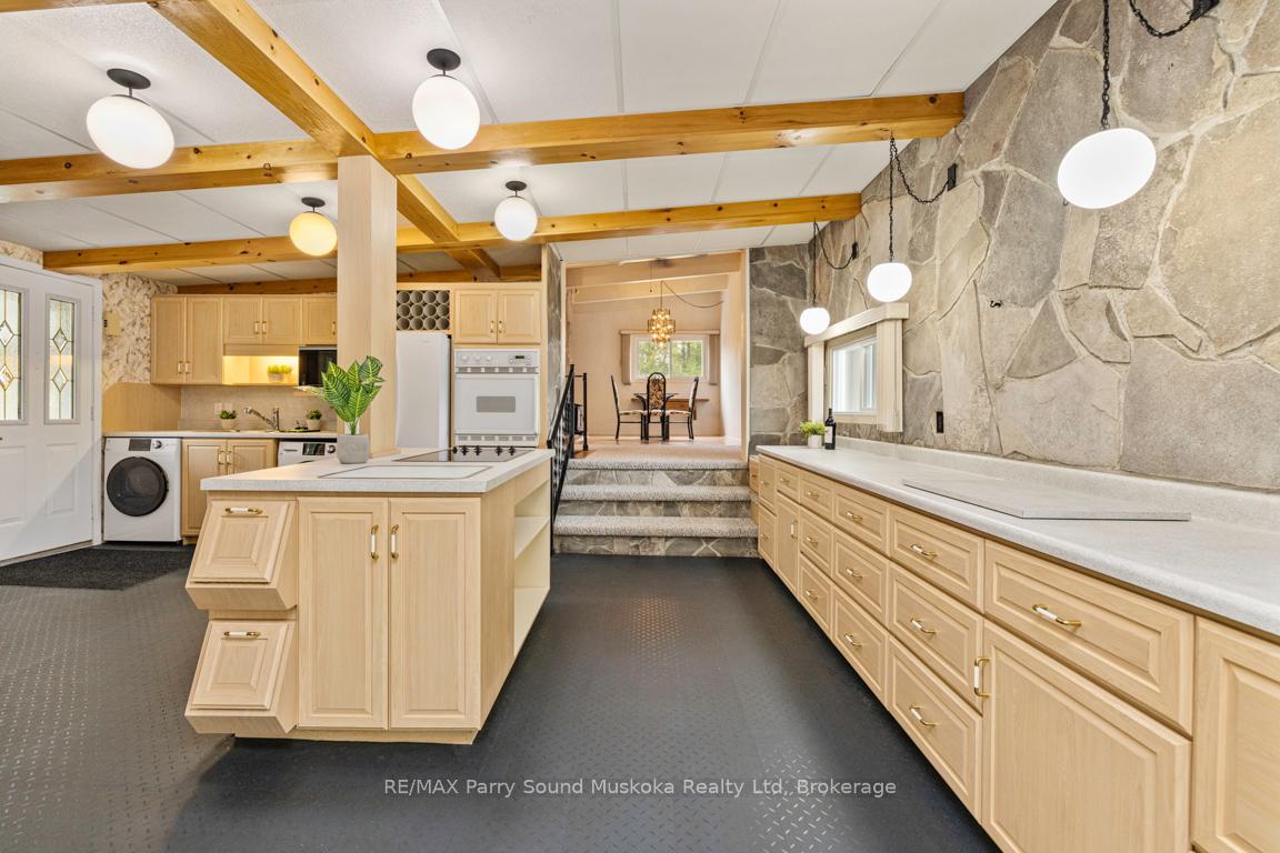 Photo 11 of 179 Manitou Drive, McKellar — HOMEH