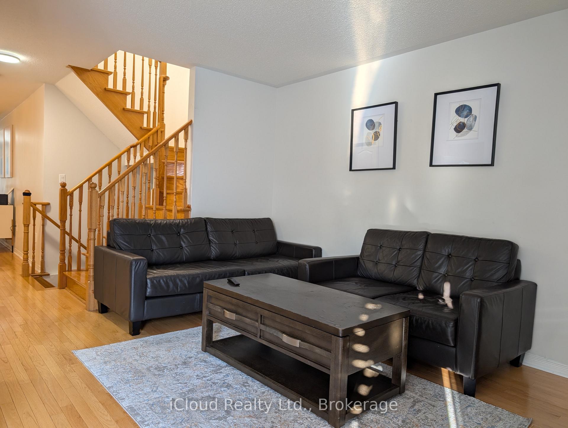 Photo 5 of 10 Polar Bear Place E, Brampton, Sandringham-Wellington — HOMEH