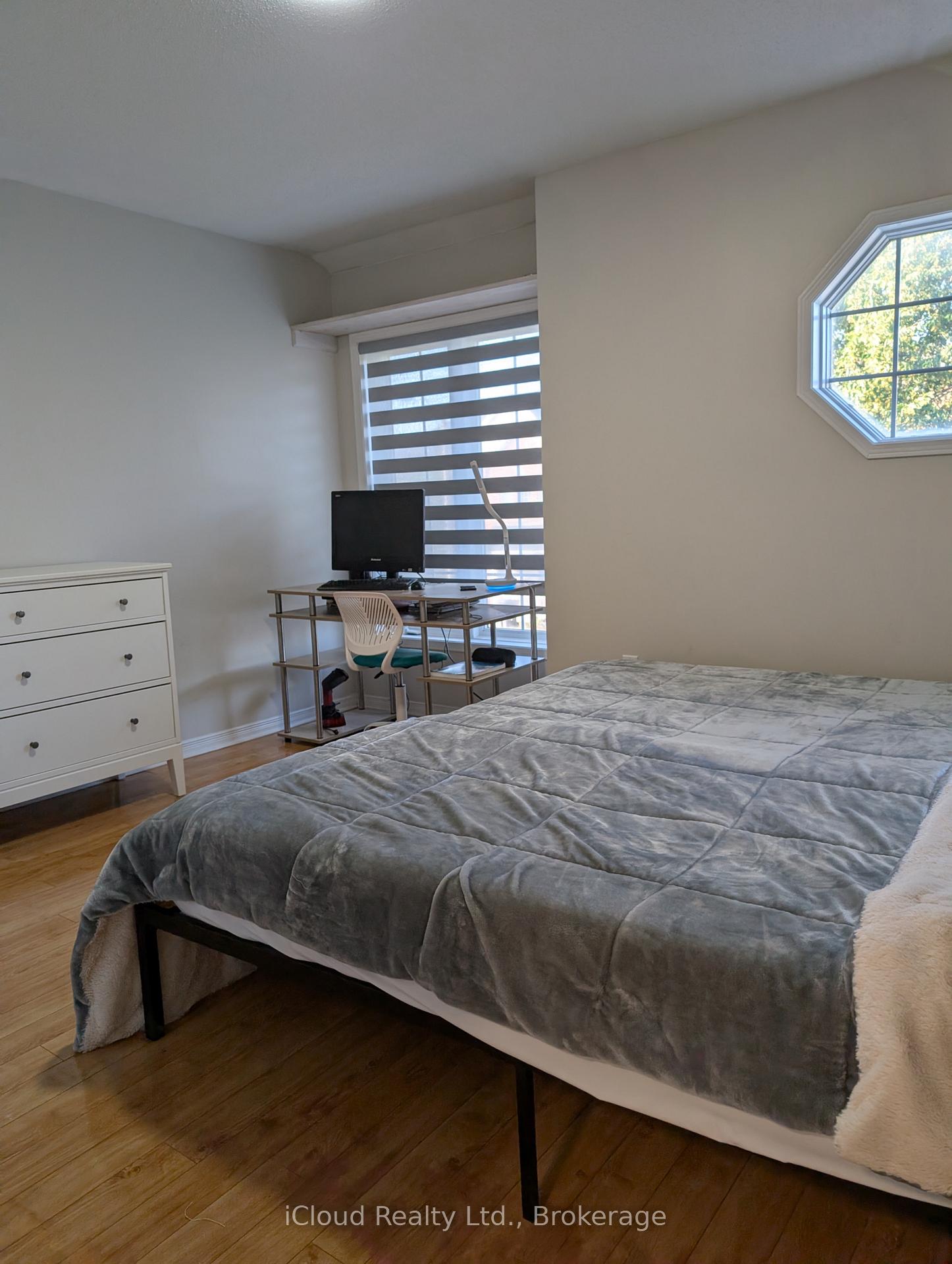 Photo 12 of 10 Polar Bear Place E, Brampton, Sandringham-Wellington — HOMEH