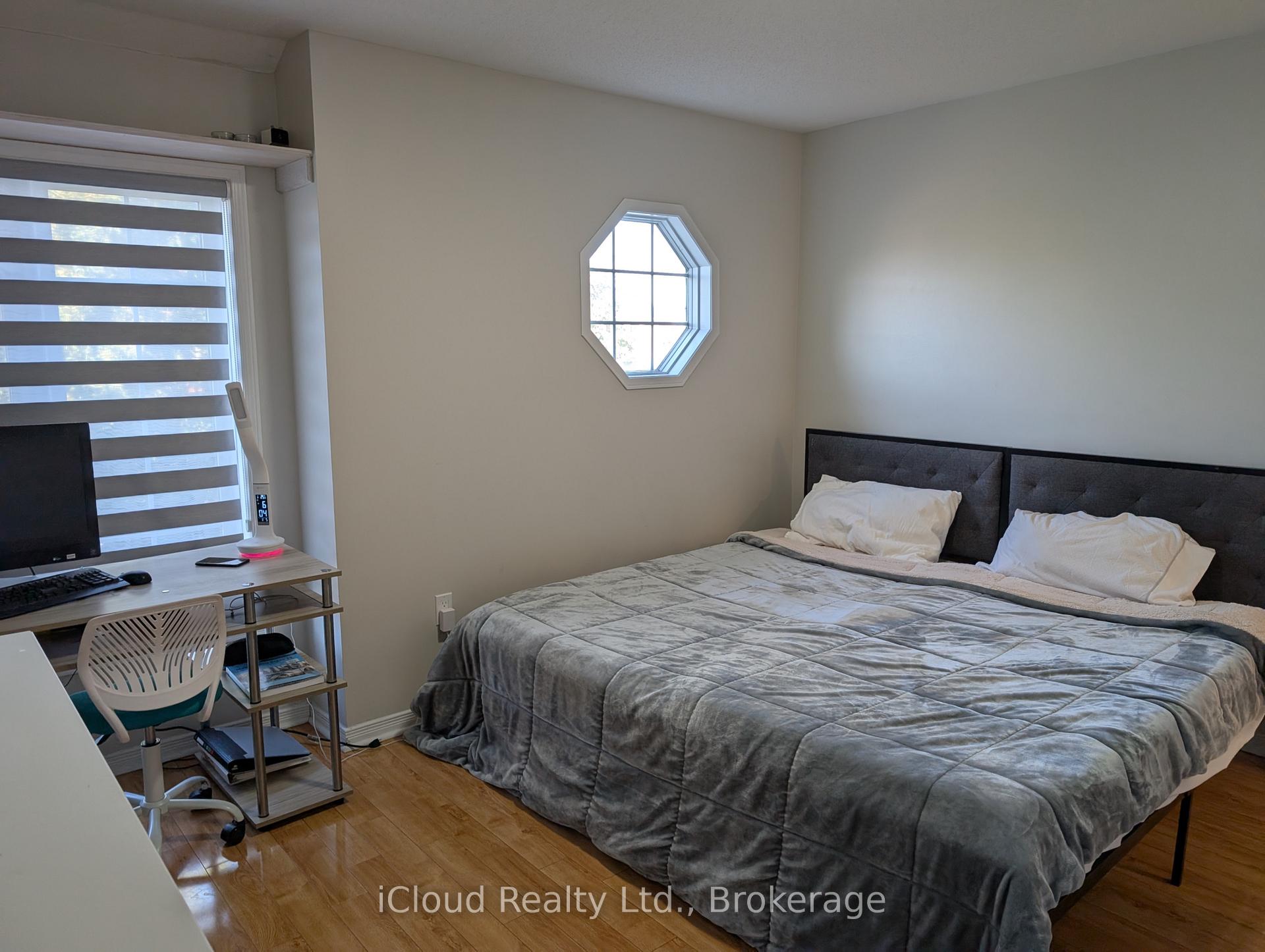 Photo 14 of 10 Polar Bear Place E, Brampton, Sandringham-Wellington — HOMEH