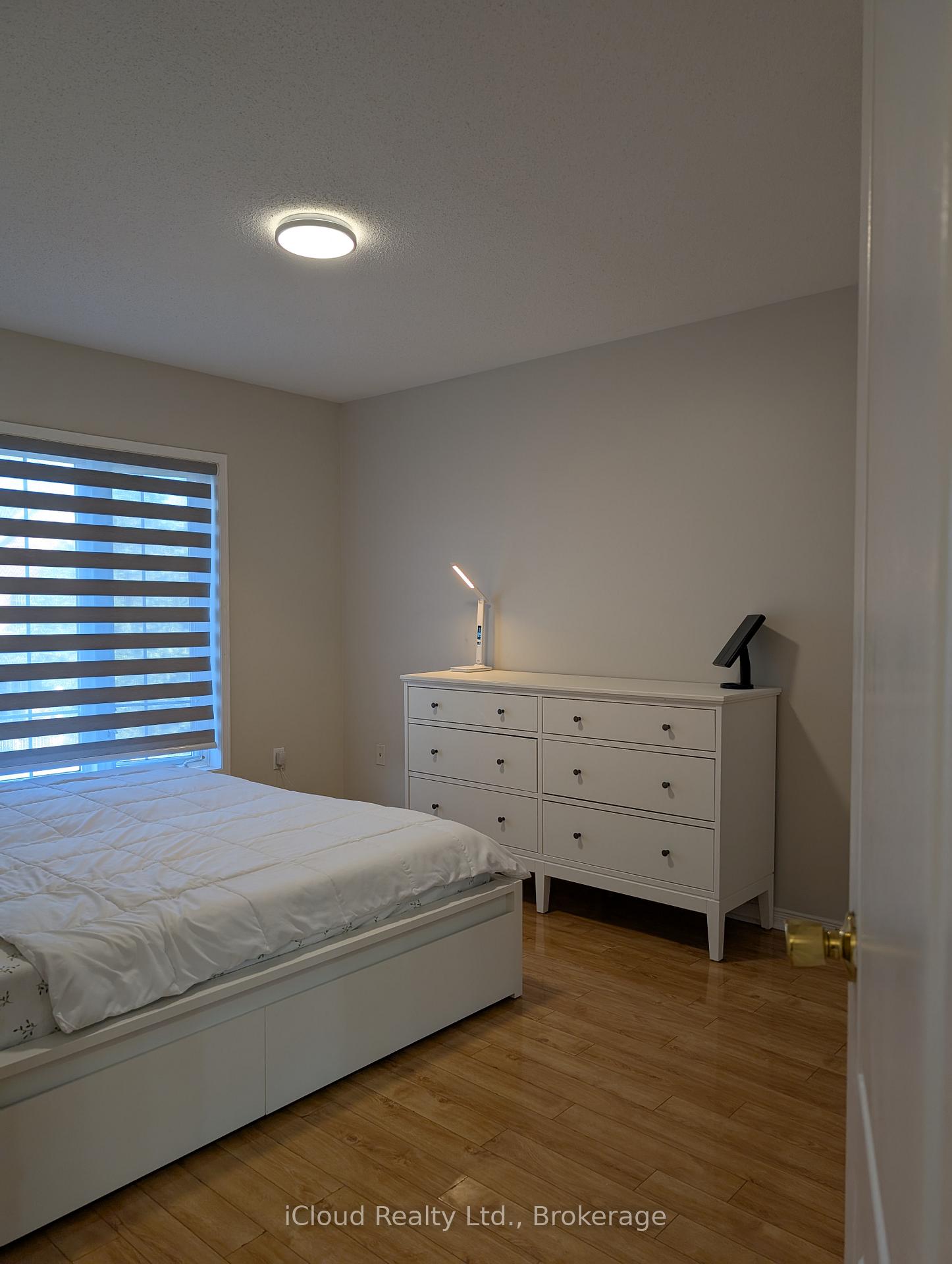 Photo 15 of 10 Polar Bear Place E, Brampton, Sandringham-Wellington — HOMEH