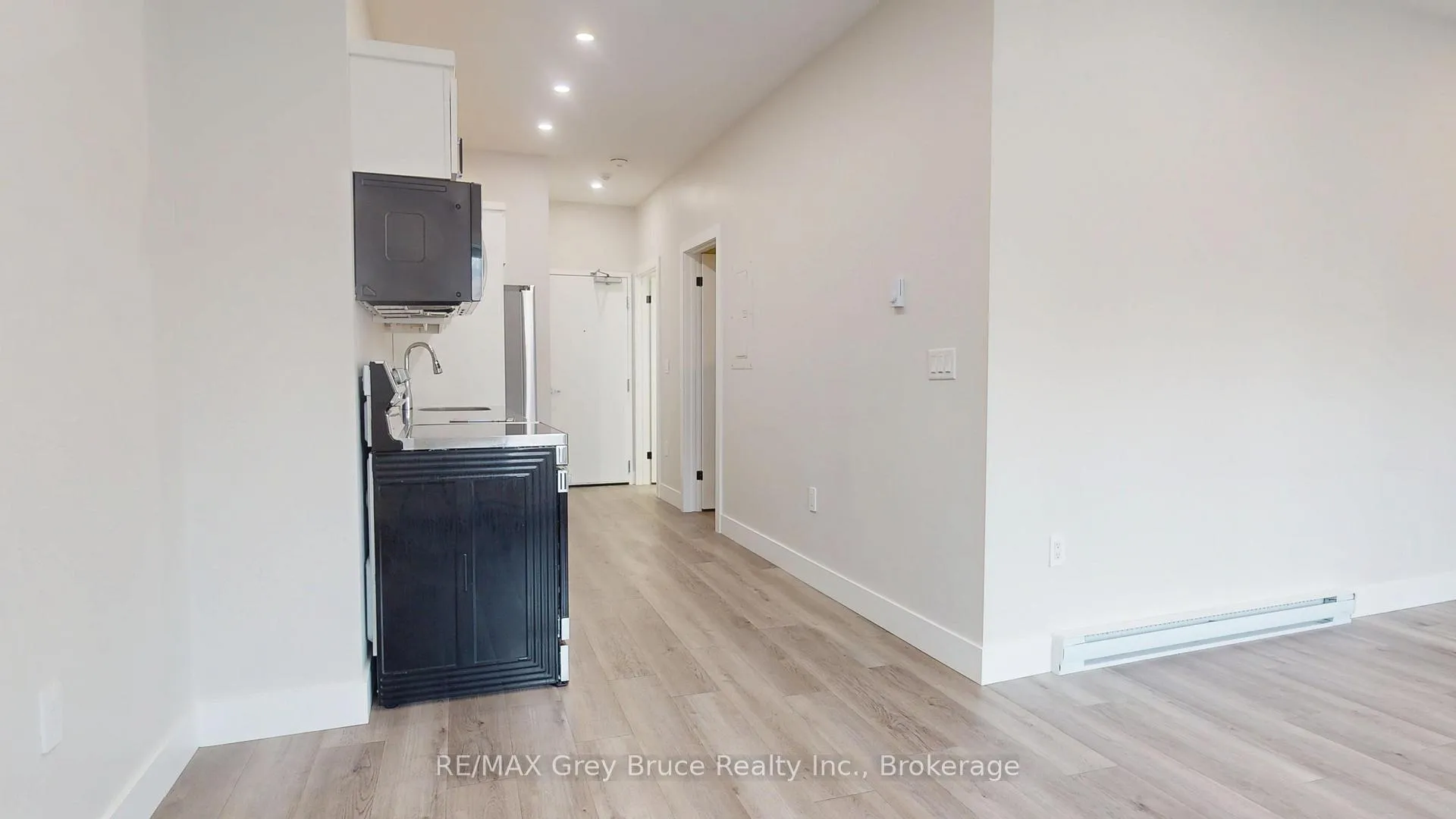 Photo 7 of Unit Unit 8, 39 1st Avenue S, Arran-Elderslie — HOMEH