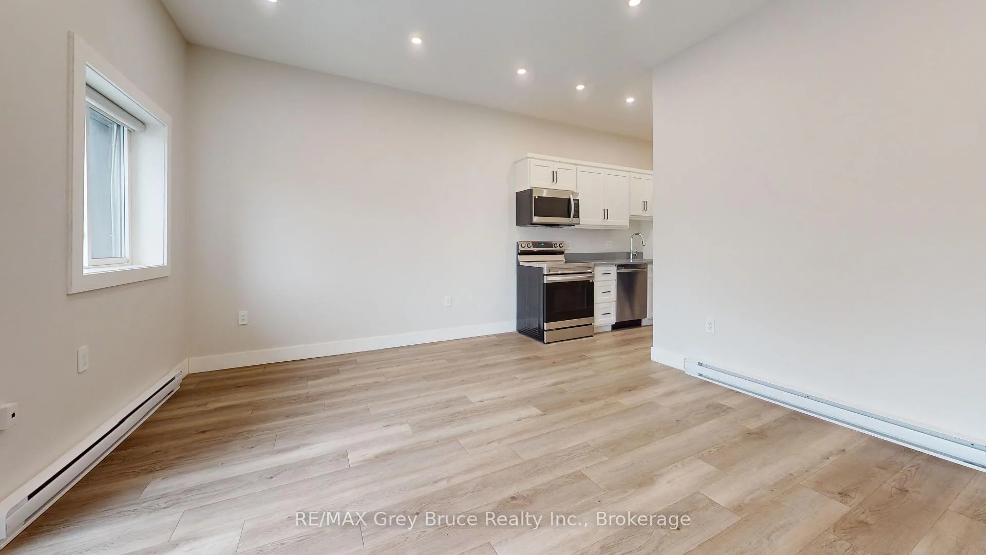 Photo 4 of Unit Unit 5, 39 1st Avenue S, Arran-Elderslie — HOMEH