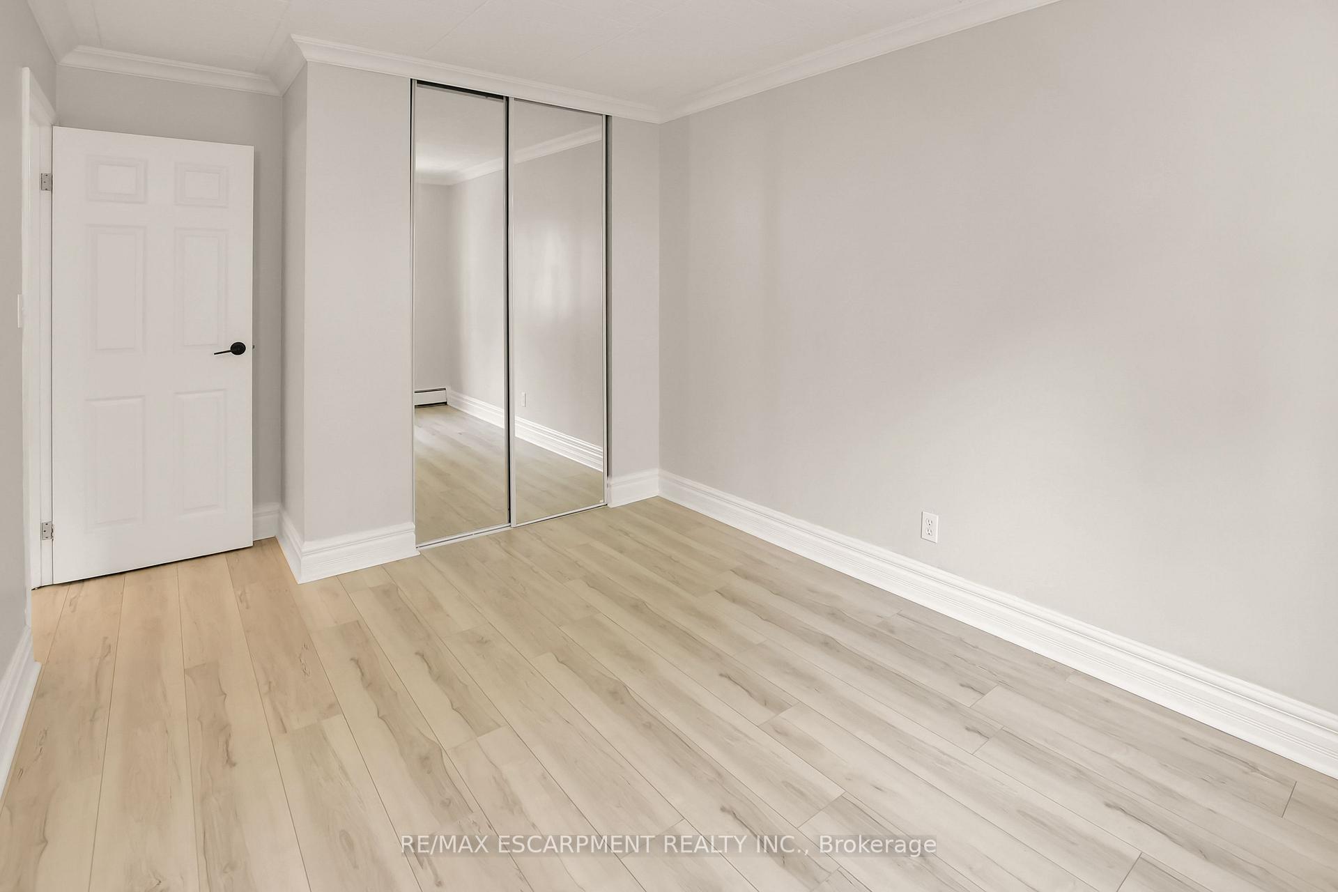 Photo 15 of Unit 208, 20 John Street, Grimsby, Grimsby East — HOMEH