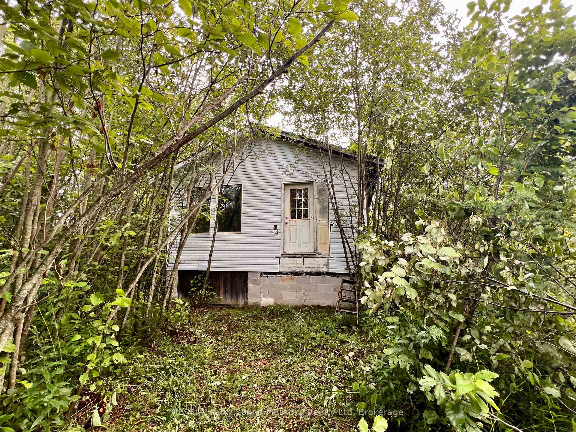 Photo 2 of 6512 Highway 124 520, Magnetawan — HOMEH