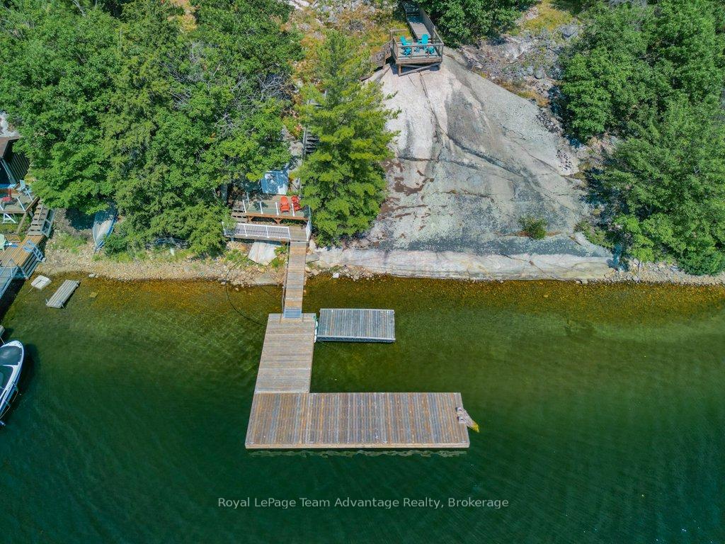 Photo 5 of 30 Rockcliffe Drive N, Carling — HOMEH