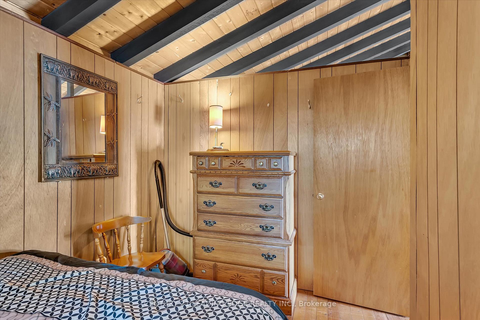 Photo 18 of 1956 White Lake Road E, Douro-Dummer — HOMEH