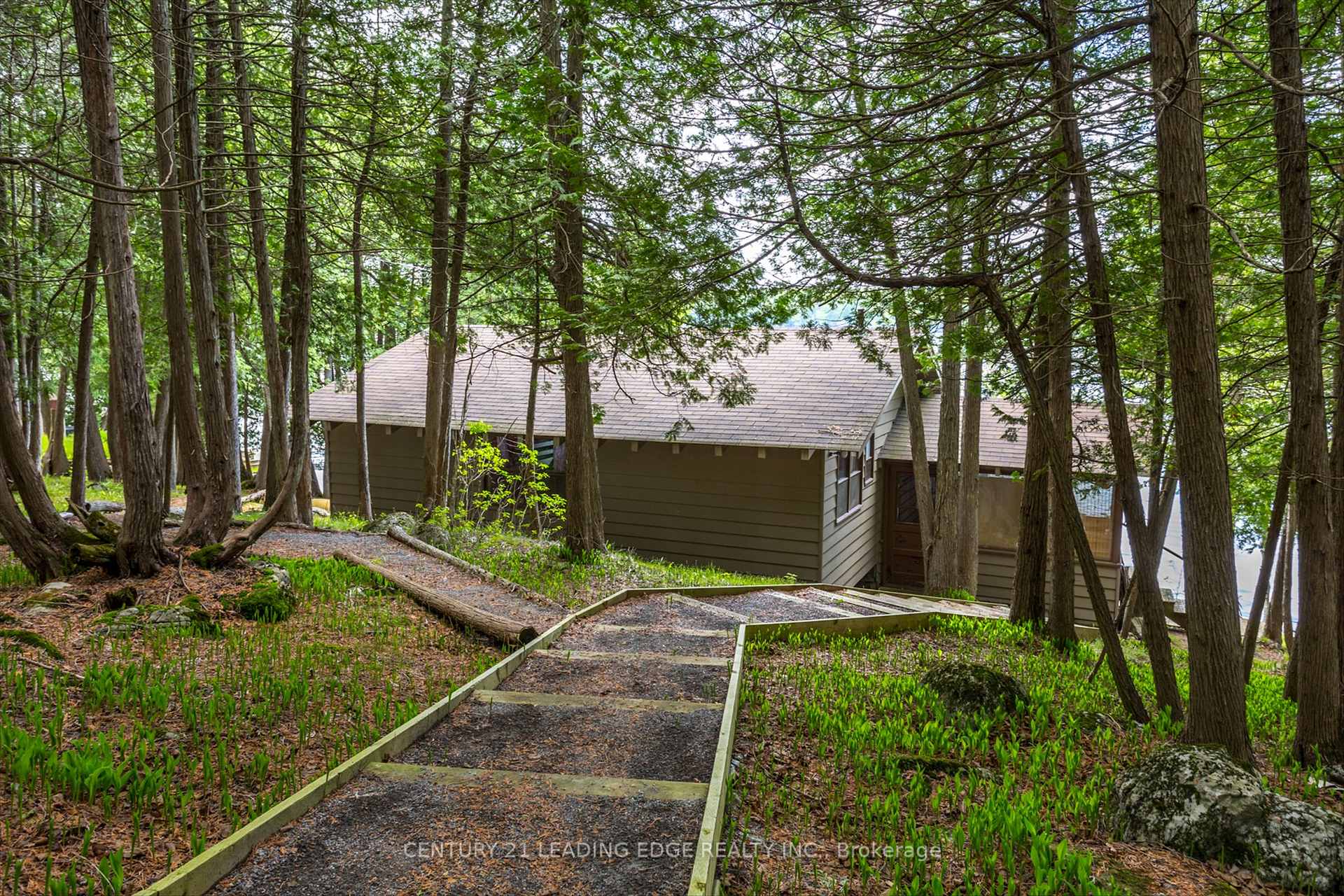 Photo 22 of 1956 White Lake Road E, Douro-Dummer — HOMEH