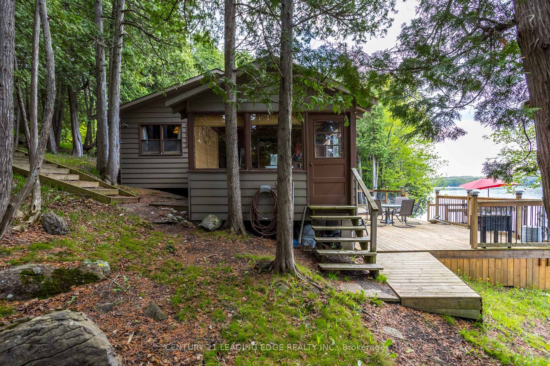 Photo 25 of 1956 White Lake Road E, Douro-Dummer — HOMEH