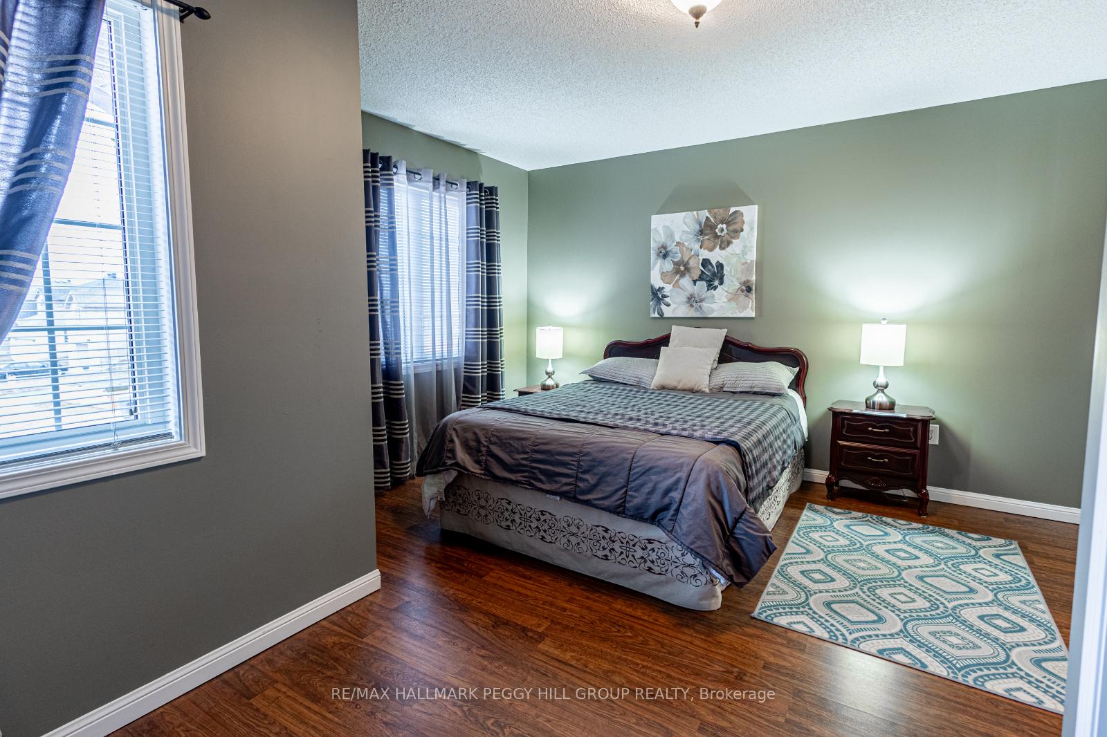 Photo 7 of 71 Pringle Drive, Barrie, Edgehill Drive — HOMEH