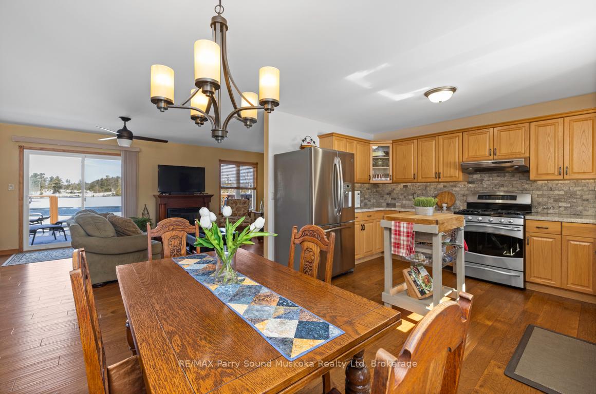 Photo 17 of 17 Martha Drive, McKellar — HOMEH