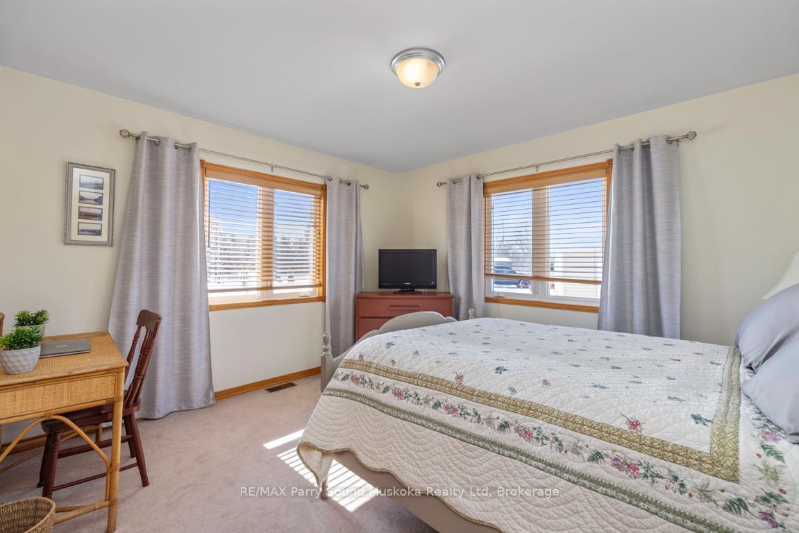 Photo 23 of 17 Martha Drive, McKellar — HOMEH