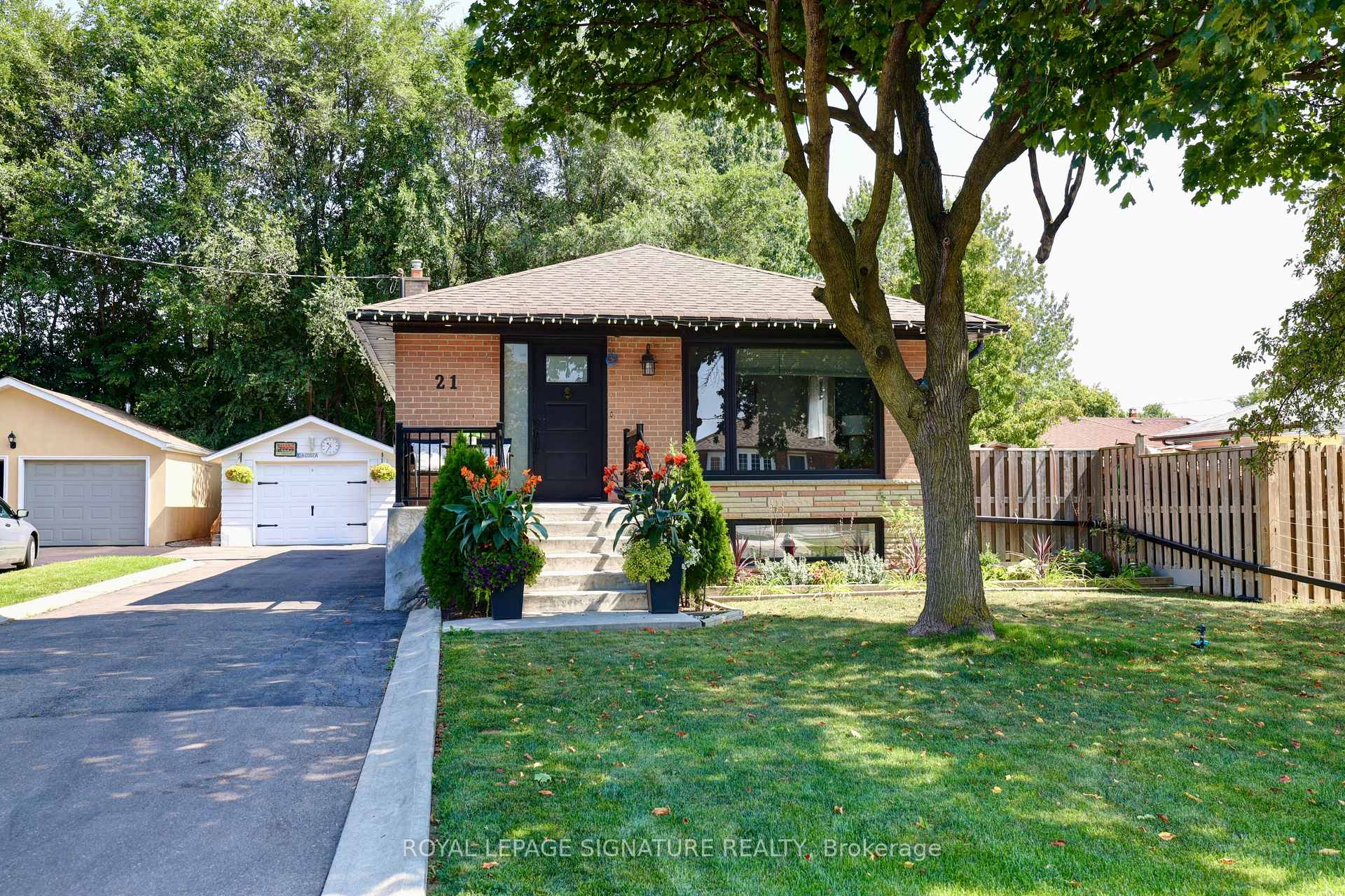 Photo 1 of 21 Harper Road, Brampton, Brampton East — HOMEH