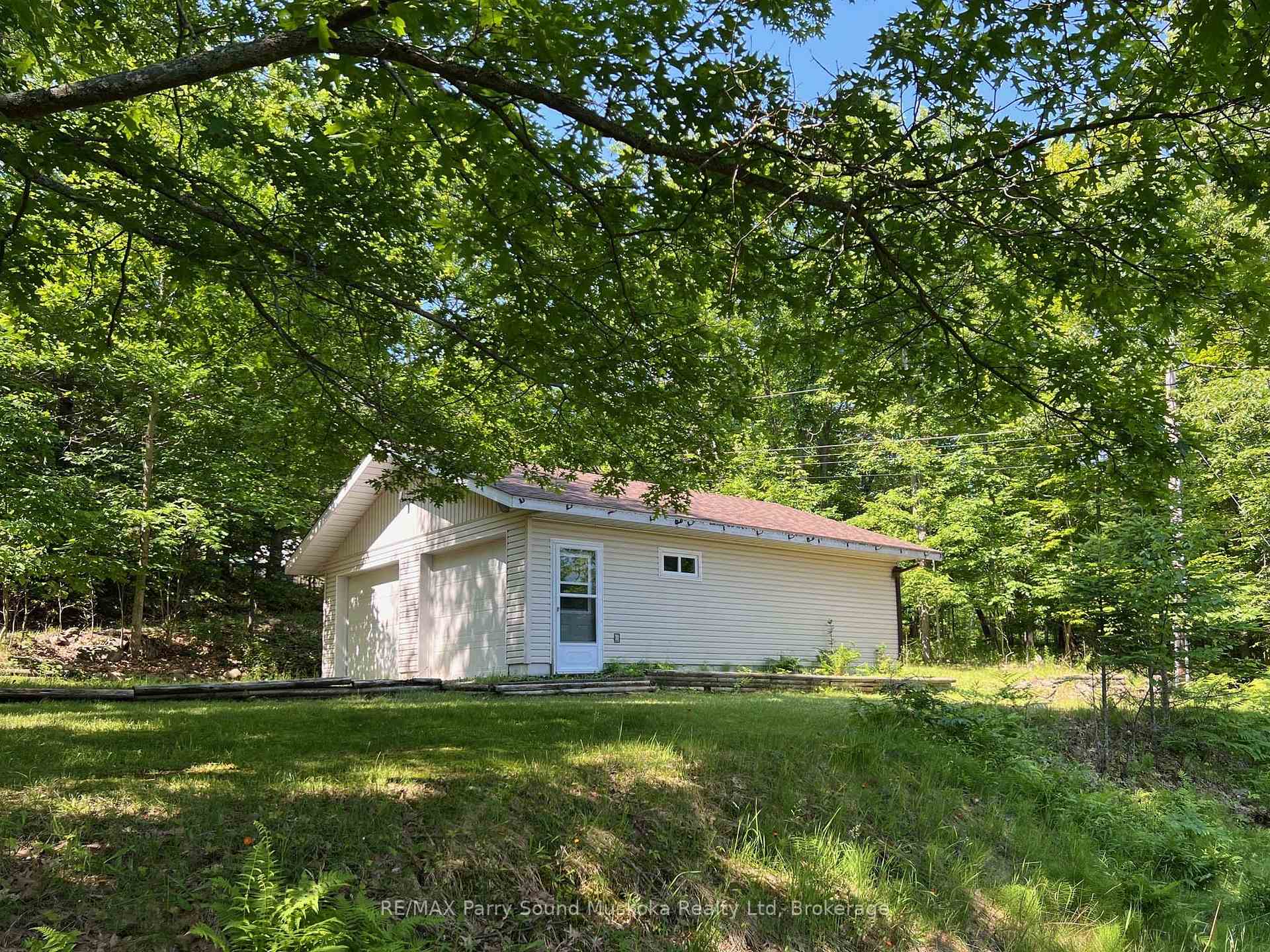 Photo 6 of 10 Pine Valley Drive, Carling — HOMEH