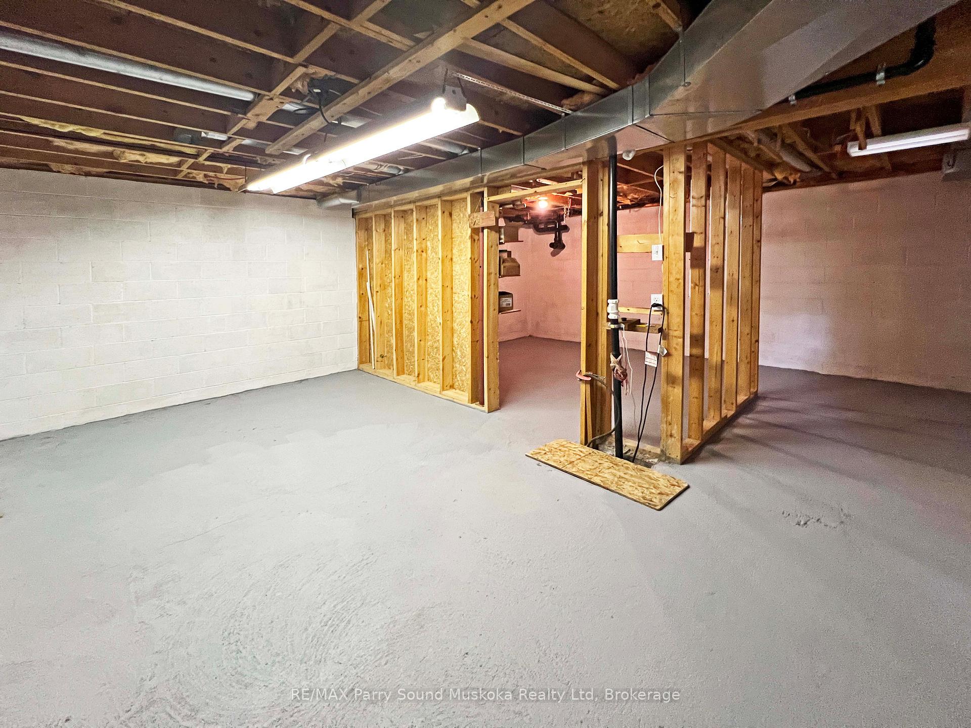 Photo 36 of 10 Pine Valley Drive, Carling — HOMEH