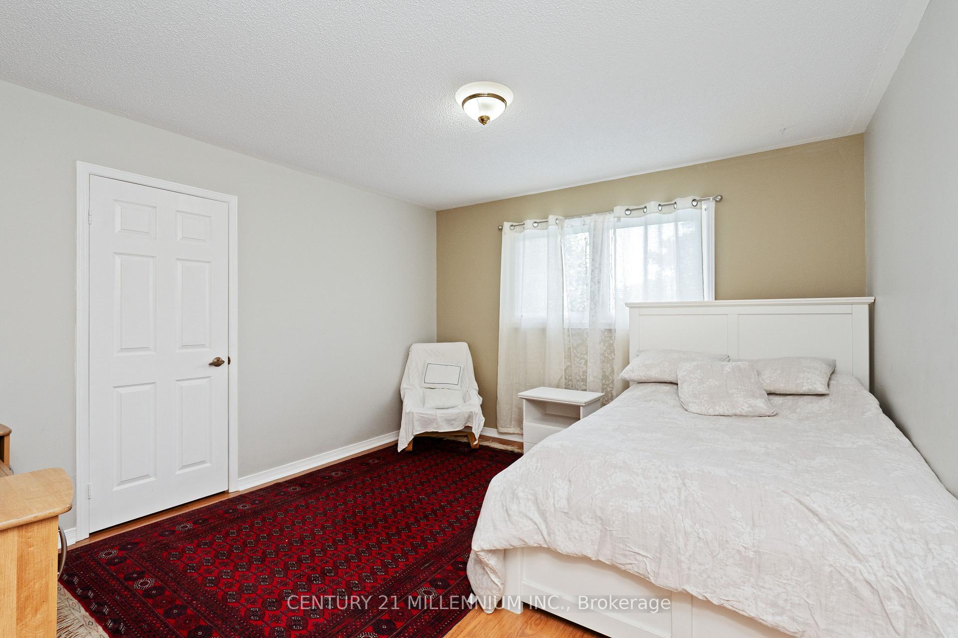 Photo 32 of 29 Mossbank Drive, Brampton, Fletcher's Creek South — HOMEH